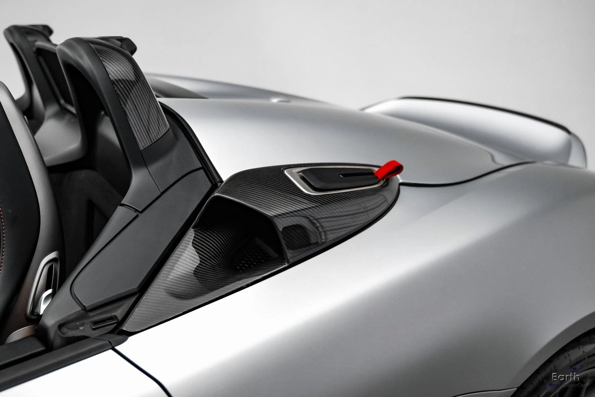 mph040_4169221605_977168276395295229283d299d13046fx_265930d90c