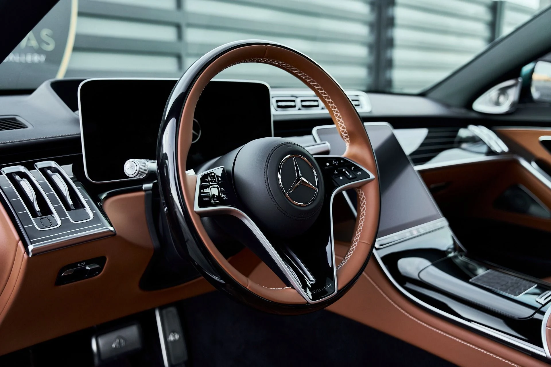 mph040_4186113875_Used_2026_Mercedes_Benz_S_Class_Maybach_S_680_1769716691_64f6500186