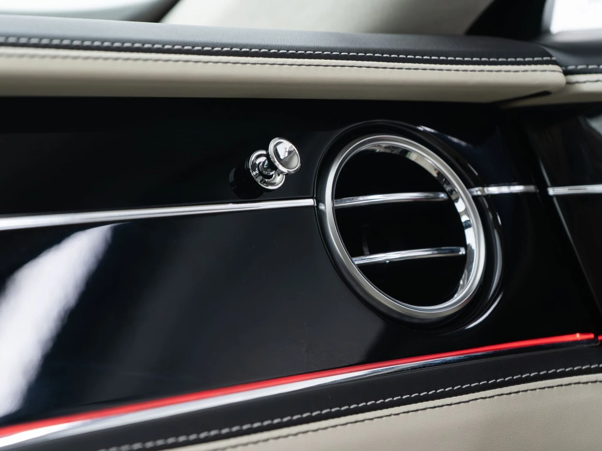 mph040_4188041636_53f1a1edeb65d10342200417666e176e_be53b60bfa