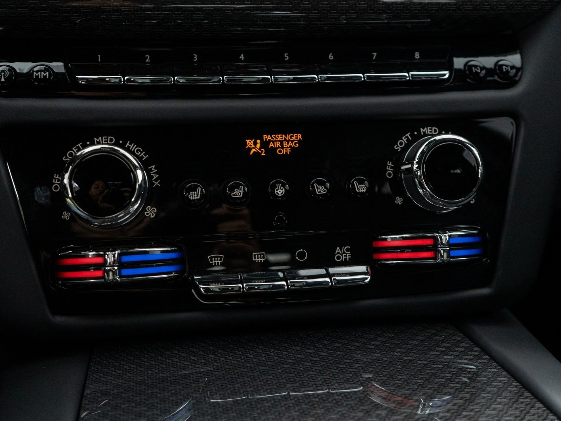 mph040_4208503928_255bcf6e75d10cc0fdaeb987799e744d_ff302a409f