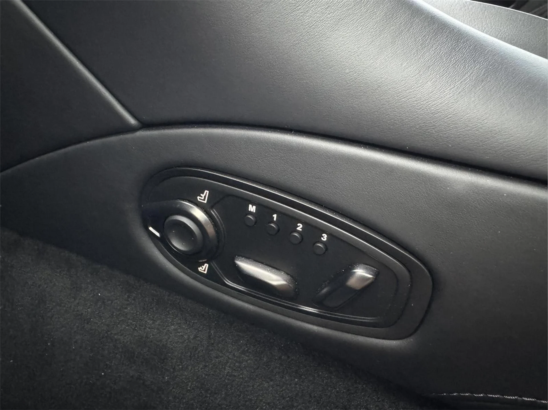 mph040_4214328841_60efeda41701b40ec00fb6a4898a9822_4c2af8ef98