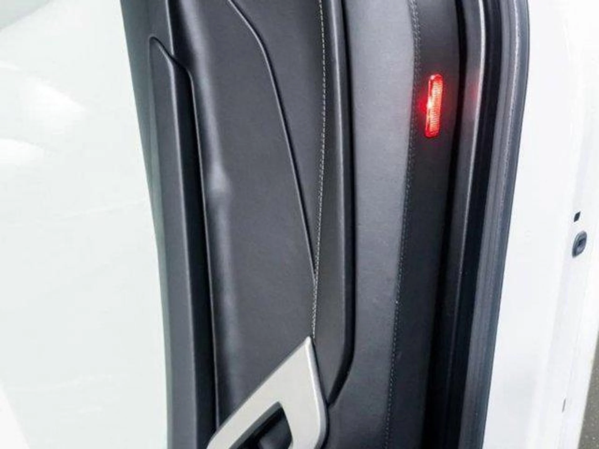 mph040_4223667832_m_Rm_V_Xn_2_Hxno5_FW_Qkc8_Qk_W4e6tw_48dfbe8335