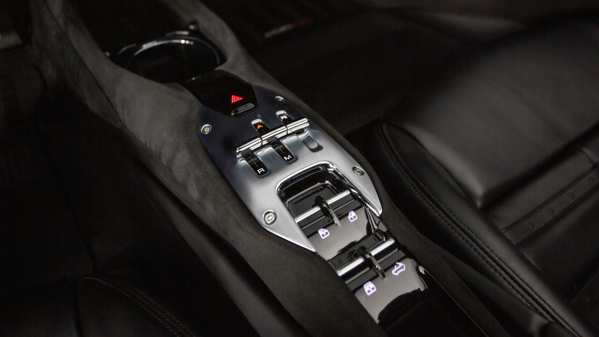 mph040_4226367970_d055e0f0715a444d9c7938c8c86b98a7_a69882443f