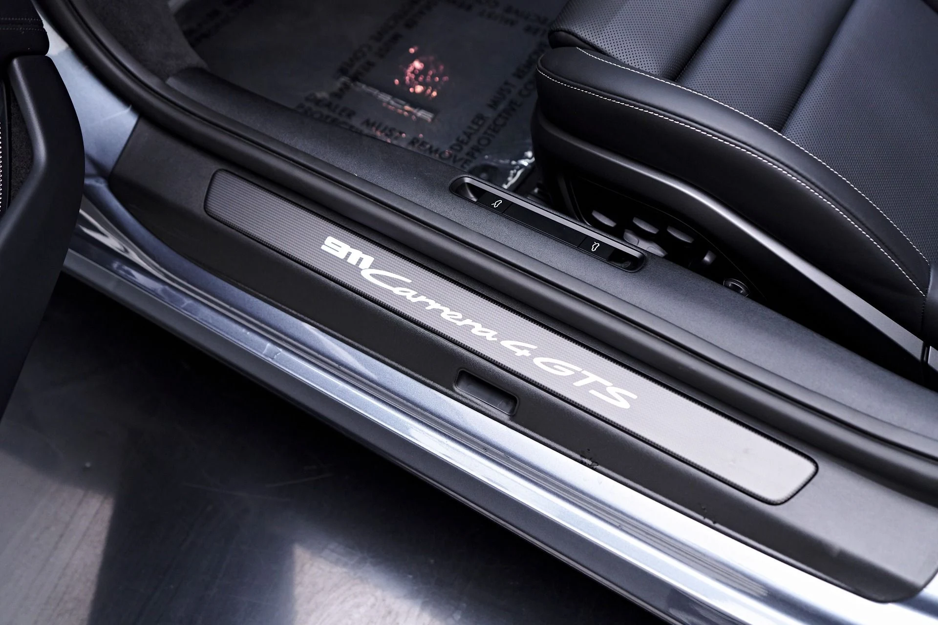 mph040_4229865342_Used_2025_Porsche_911_Carrera_4_GTS_1755103628_f825f807ef