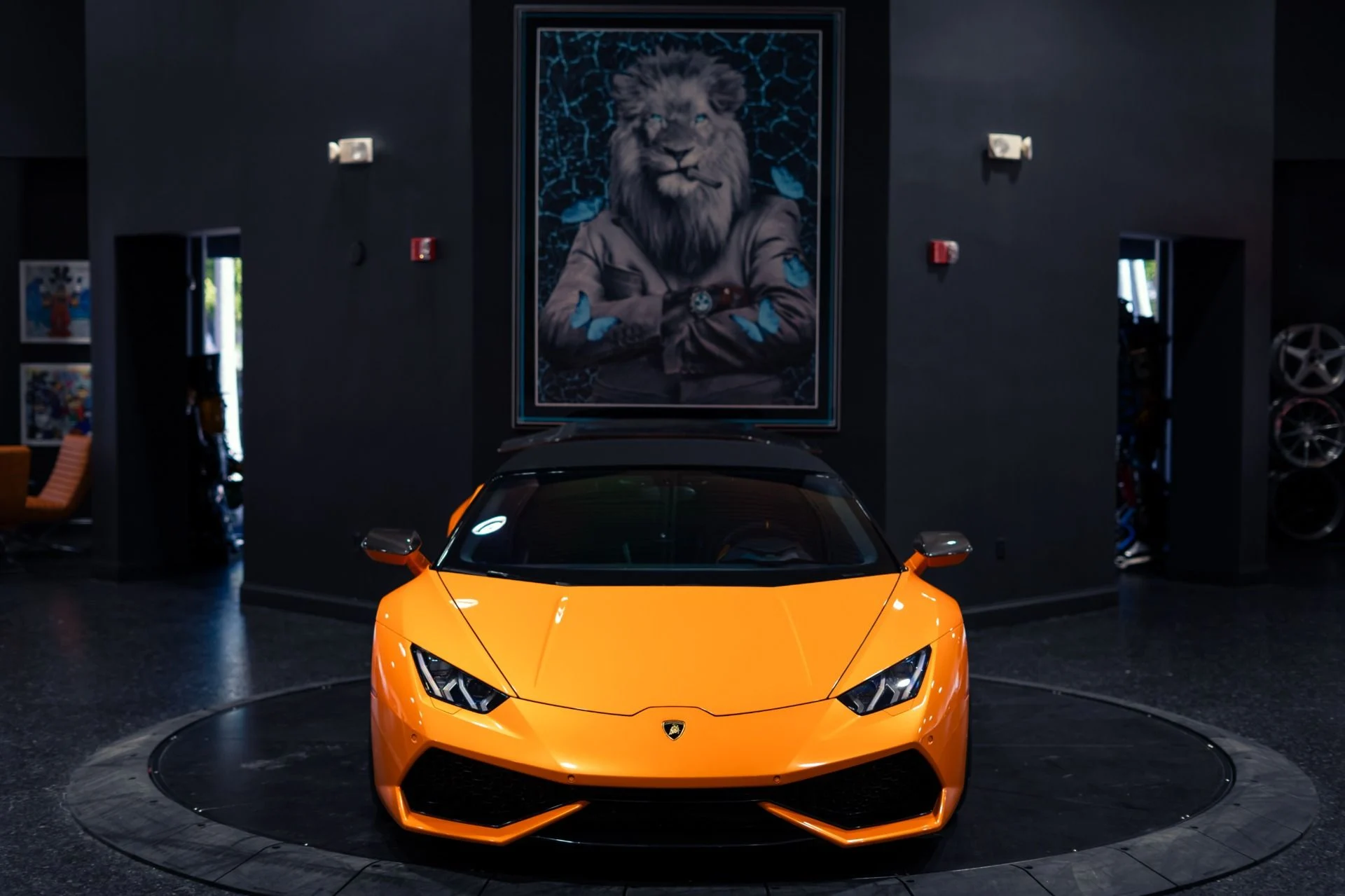 mph040_4247871271_Used_2017_Lamborghini_Huracan_LP_610_4_Spyder_1780761018_8f66fd8e5a