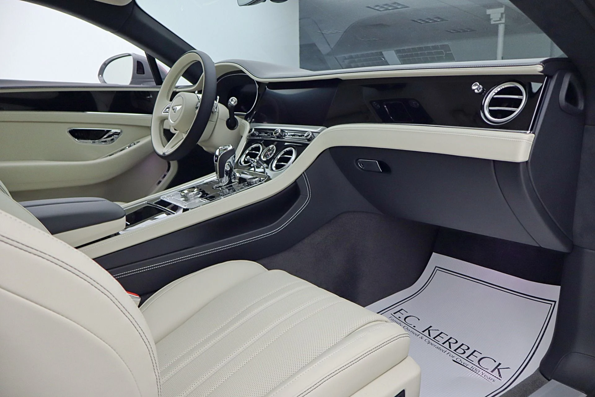 mph040_4262287341_New_2026_Bentley_Continental_GT_7b64aa3291