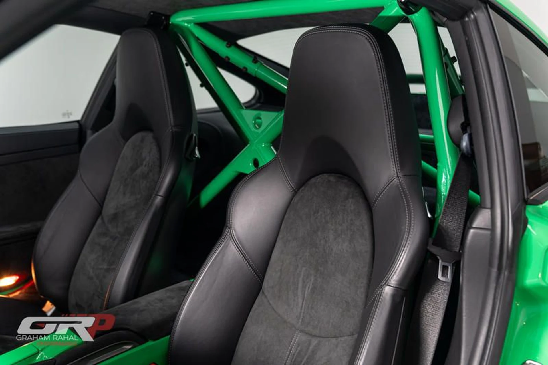 mph040_4264456015_EA_8_CE_1_B7_A012_4423_970_B_923_D12501_CFF_16f3dbe815