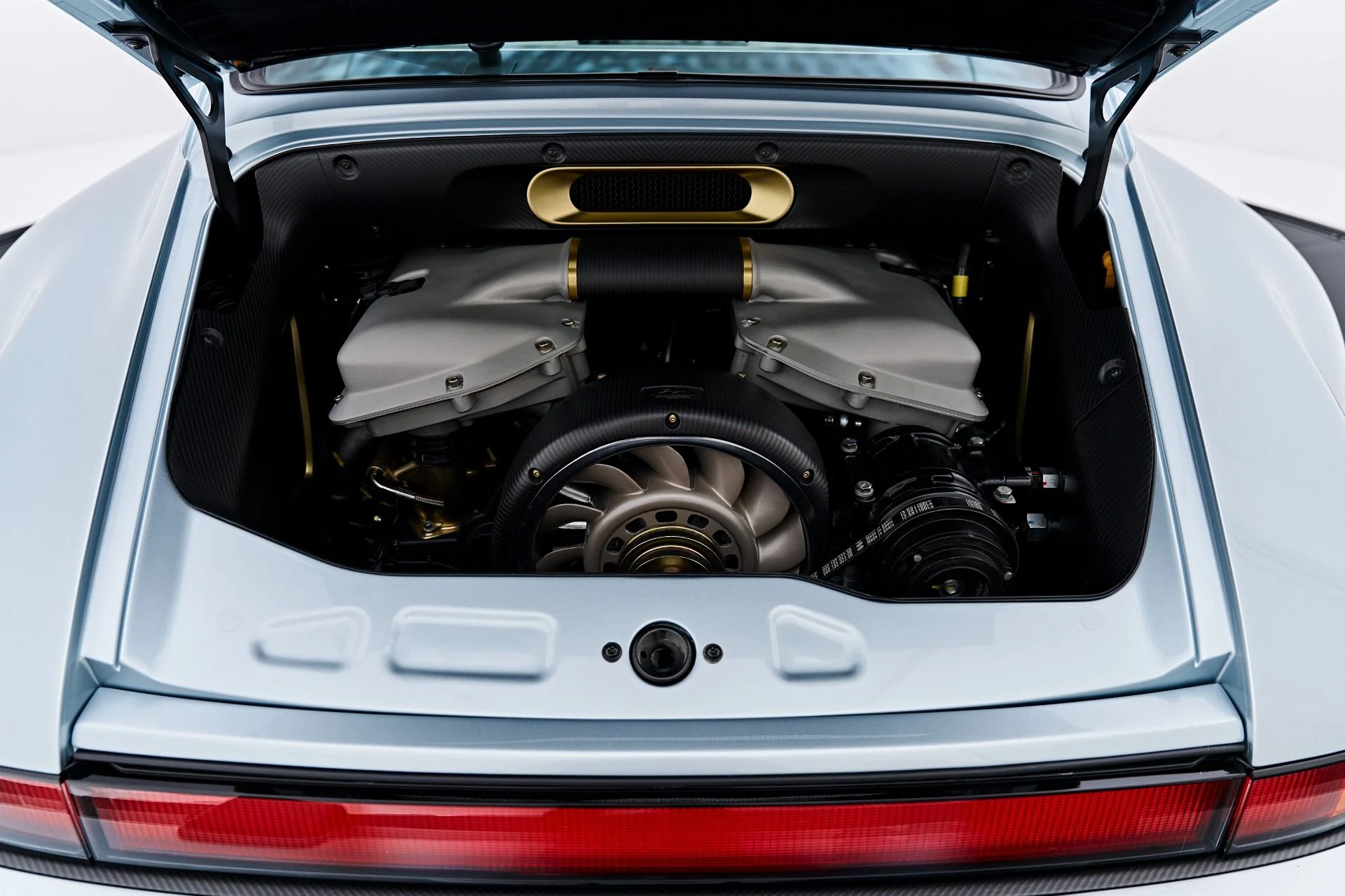 mph040_4272681738_Used_1990_Porsche_911_1789729660_8889b818d2