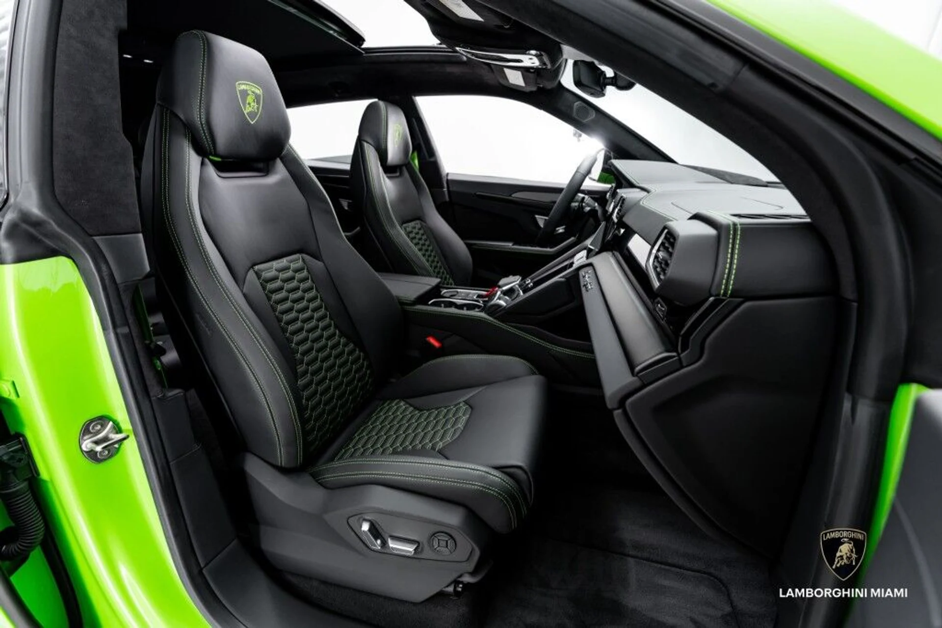 mph040_4285861873_7d248bedb1af43a2e14f874618621a87_070873dd97