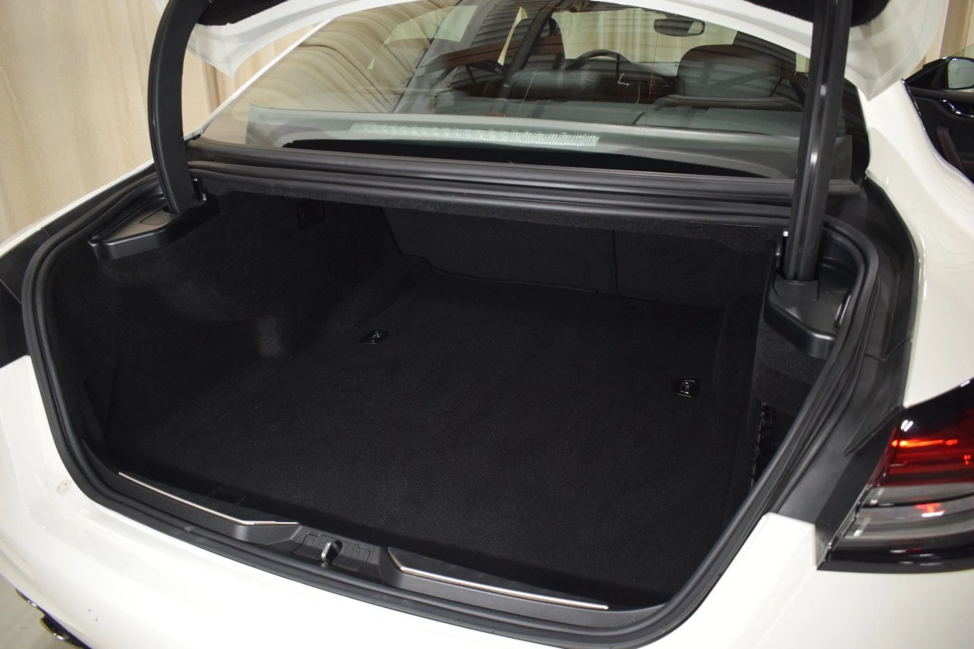 mph040_4290764485_69d41cbc3f1002432df294b4e3592c0cx_6f1651b304