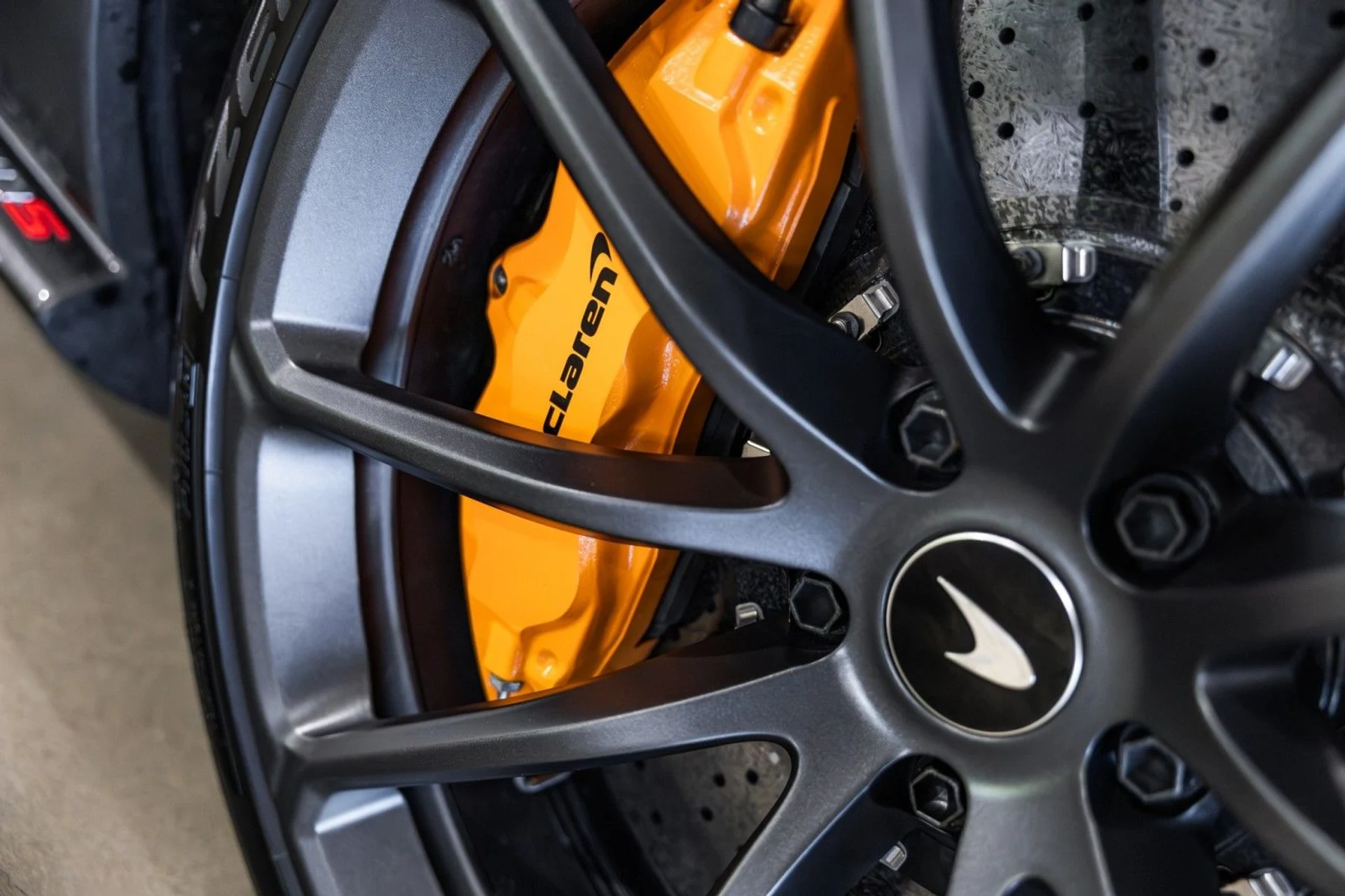 mph040_43091029_5w_1525e30c10