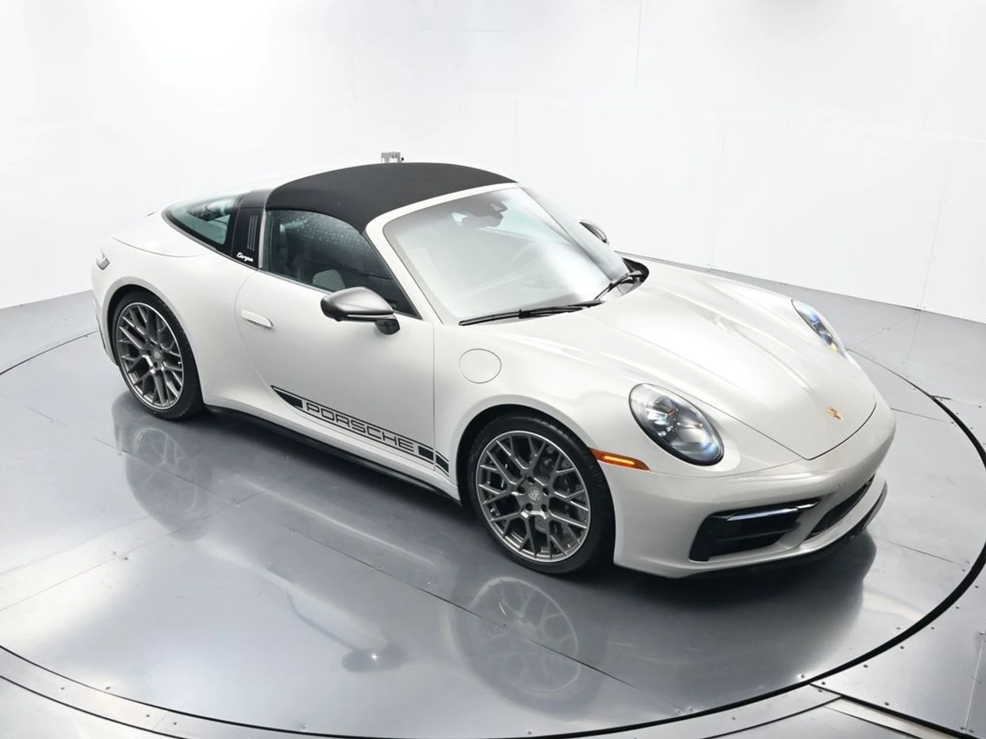 mph040_43440100_0c575c878b61be77e10602874d920a43_f625fddf0d