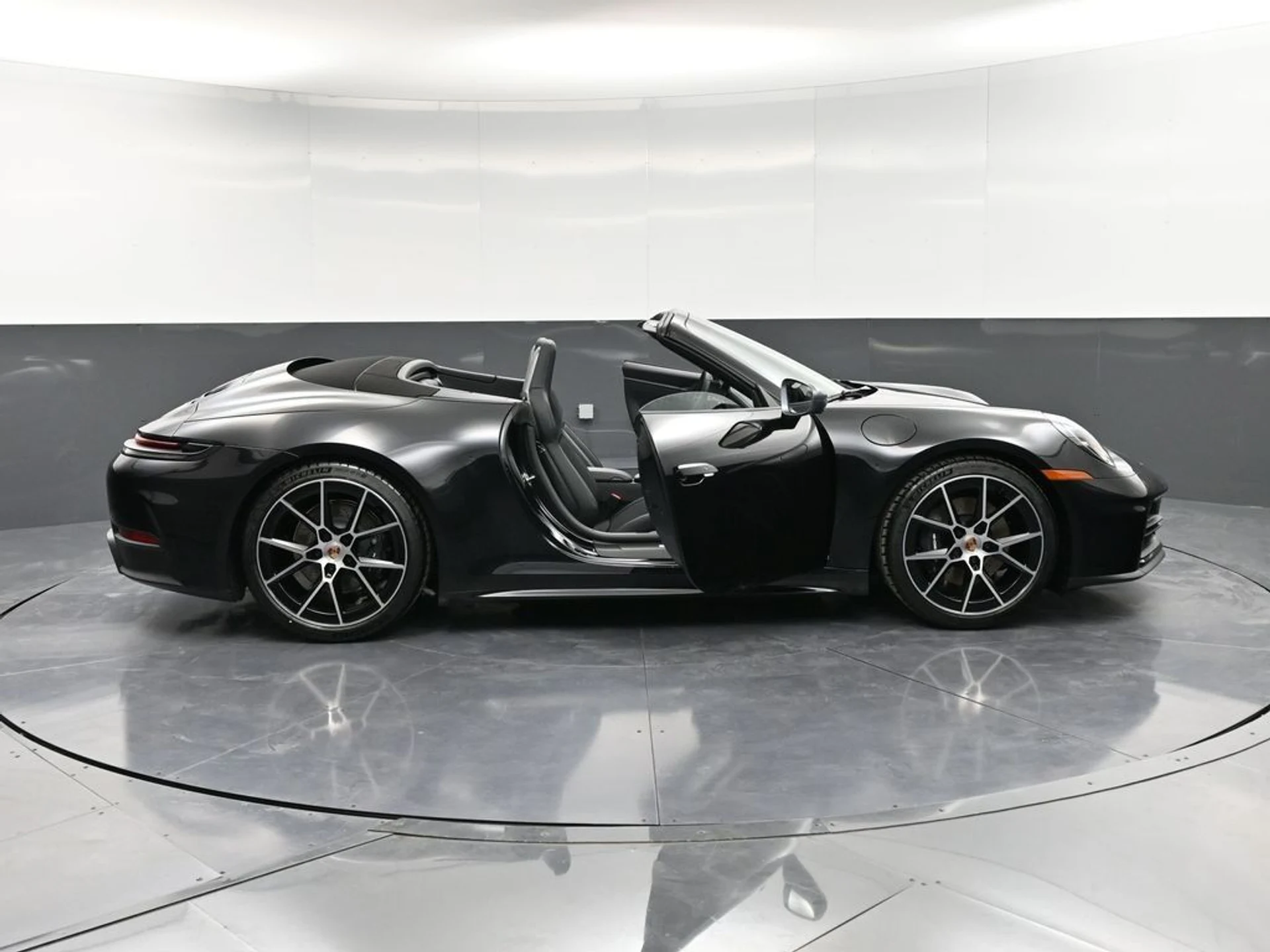 mph040_438451351_image_40_83e0671c94