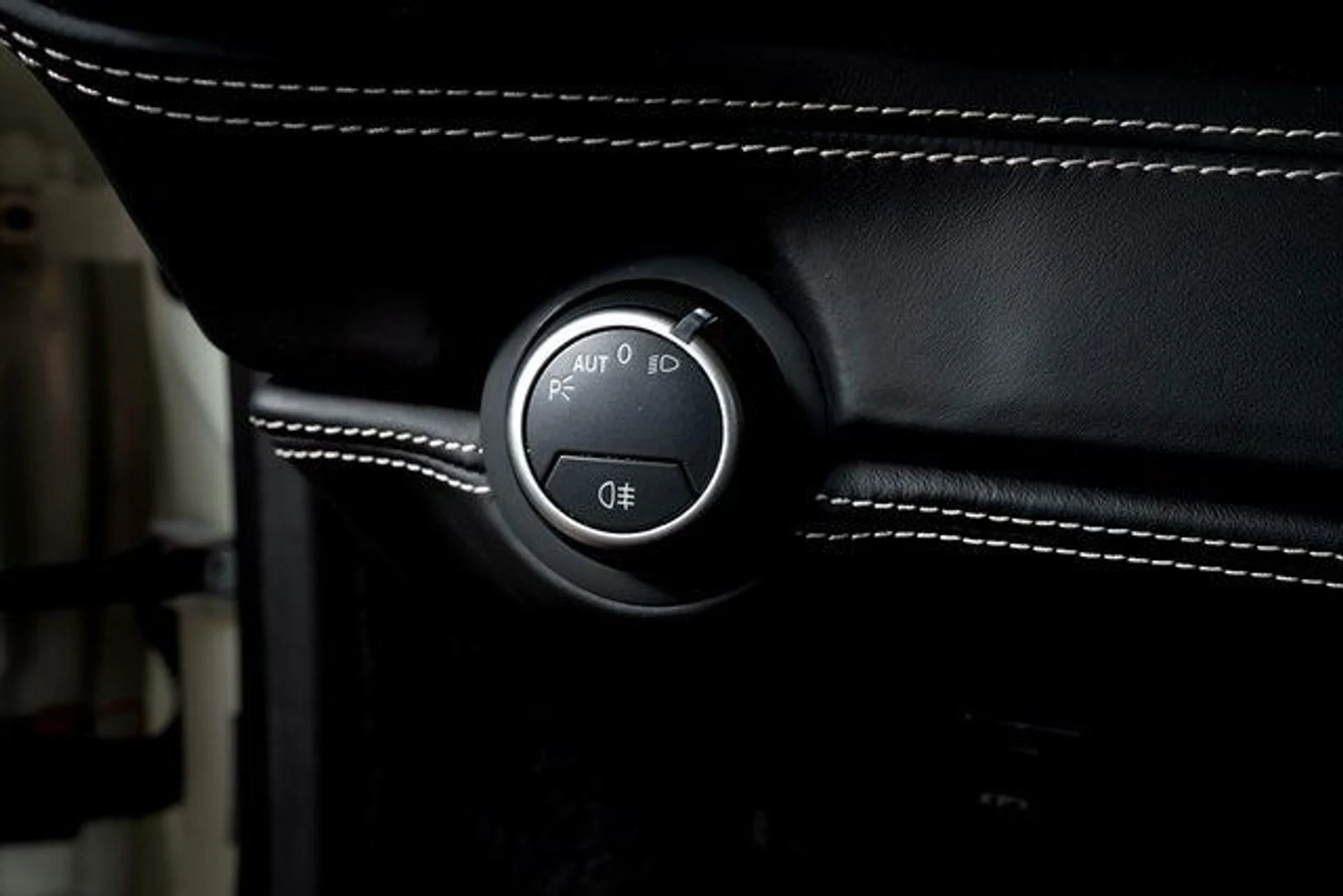 mph040_440146548_4b554d94c7dd4769e4c89df9521ff55ax_4c53ecc6b0