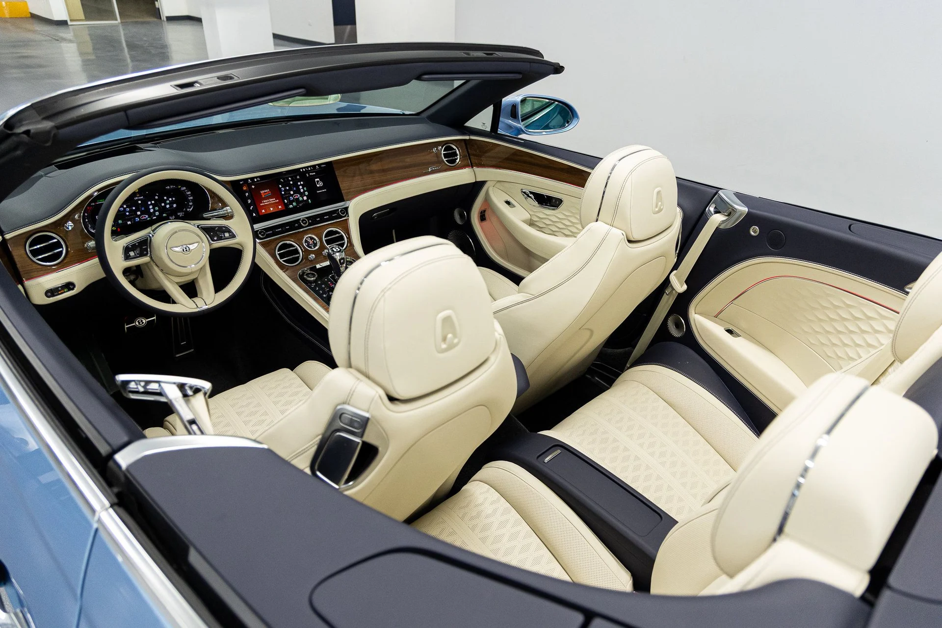 mph040_448500055_69cac963fa48d1ca05cf93620389850dx_0a83607f70