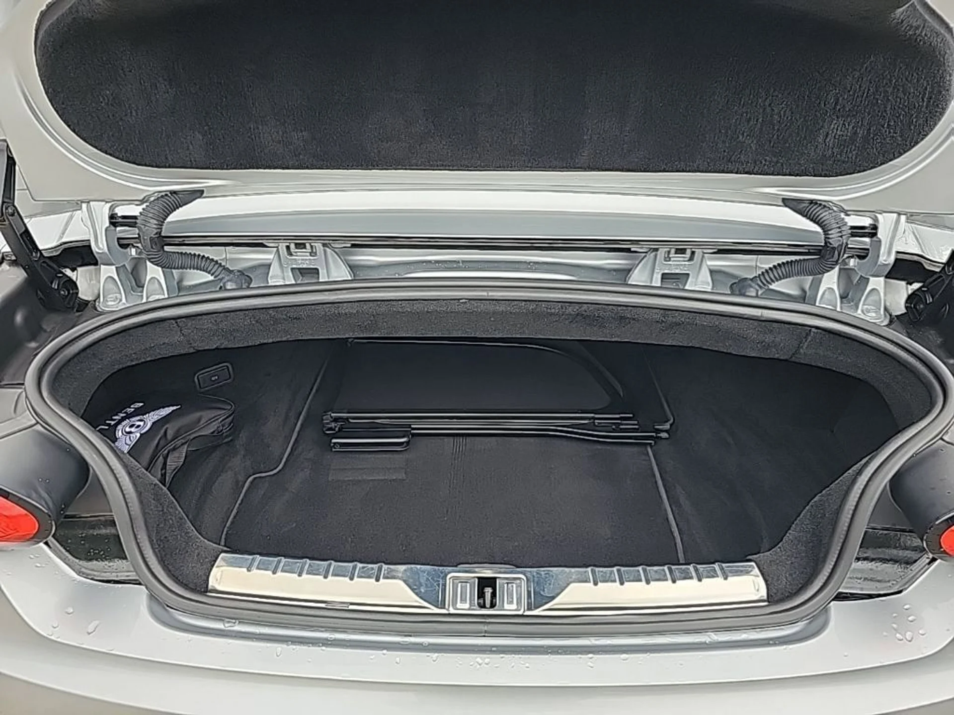 mph040_452391678_bbb1c334fea64c93be3ec32079fa1f8f_dd60cfd13b