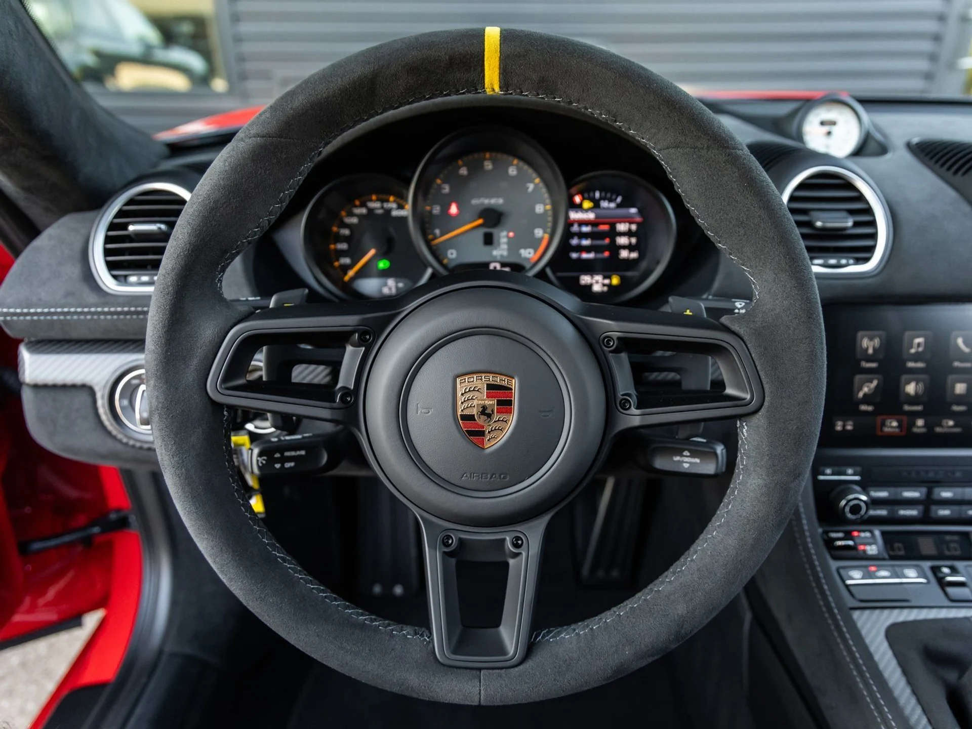 mph040_46229739_41_18c39b30ee