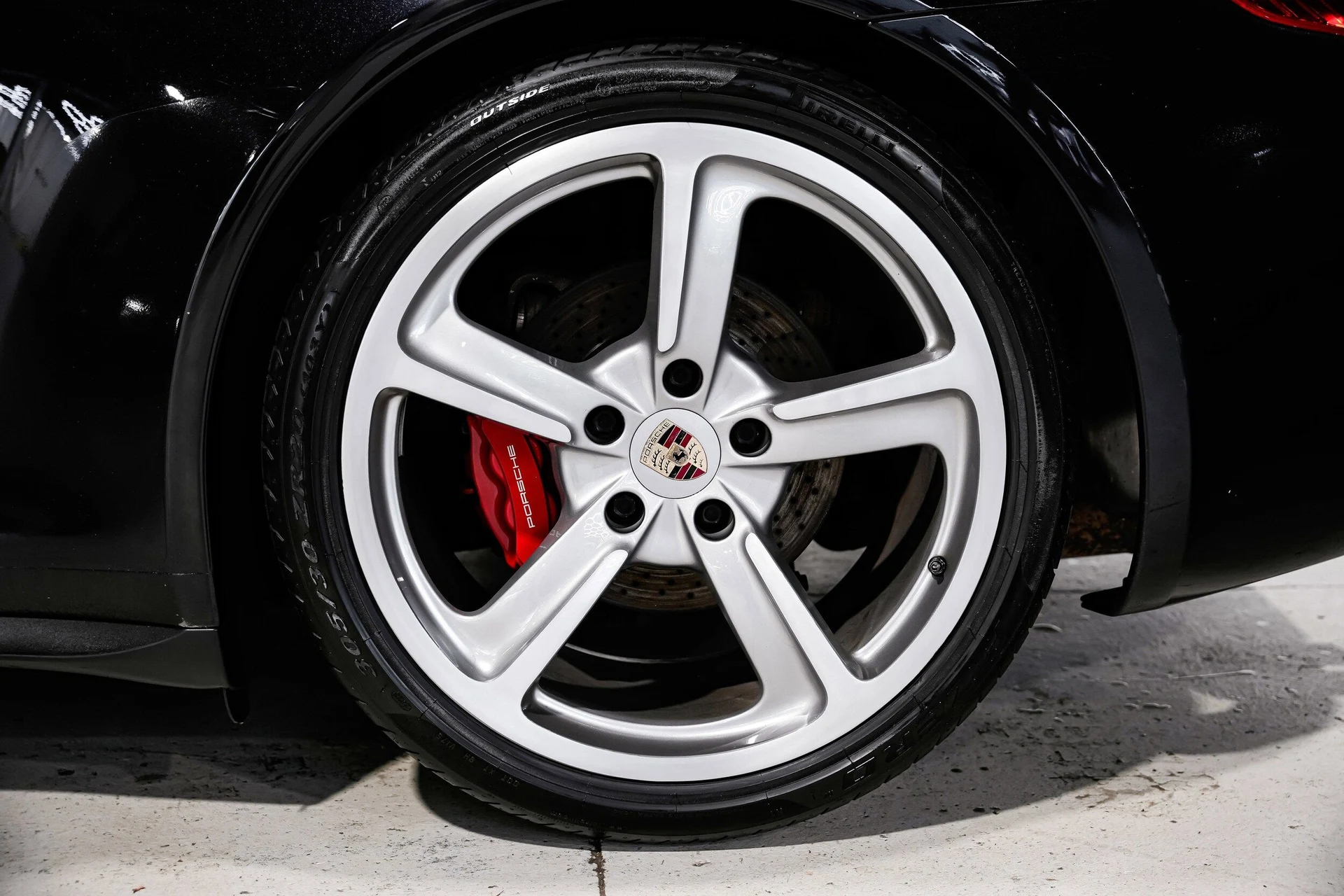 mph040_471619524_d21ef1ba0baee6d6c8ffe8941f385196x_acc5834bbb