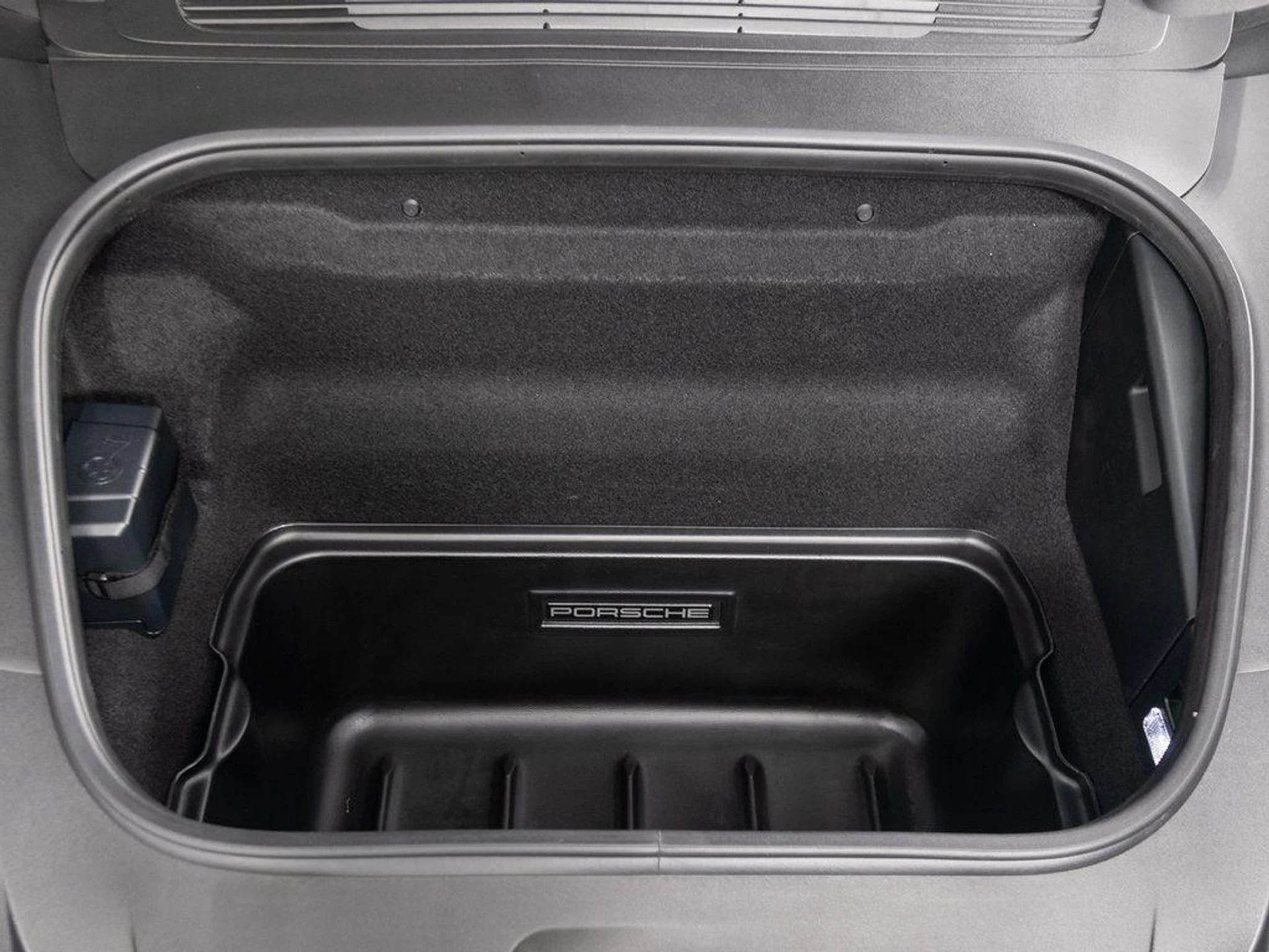 mph040_476933888_P8u_SM_Gpzl68_Lecbz_D91br_hdc_YI_84920ad92f