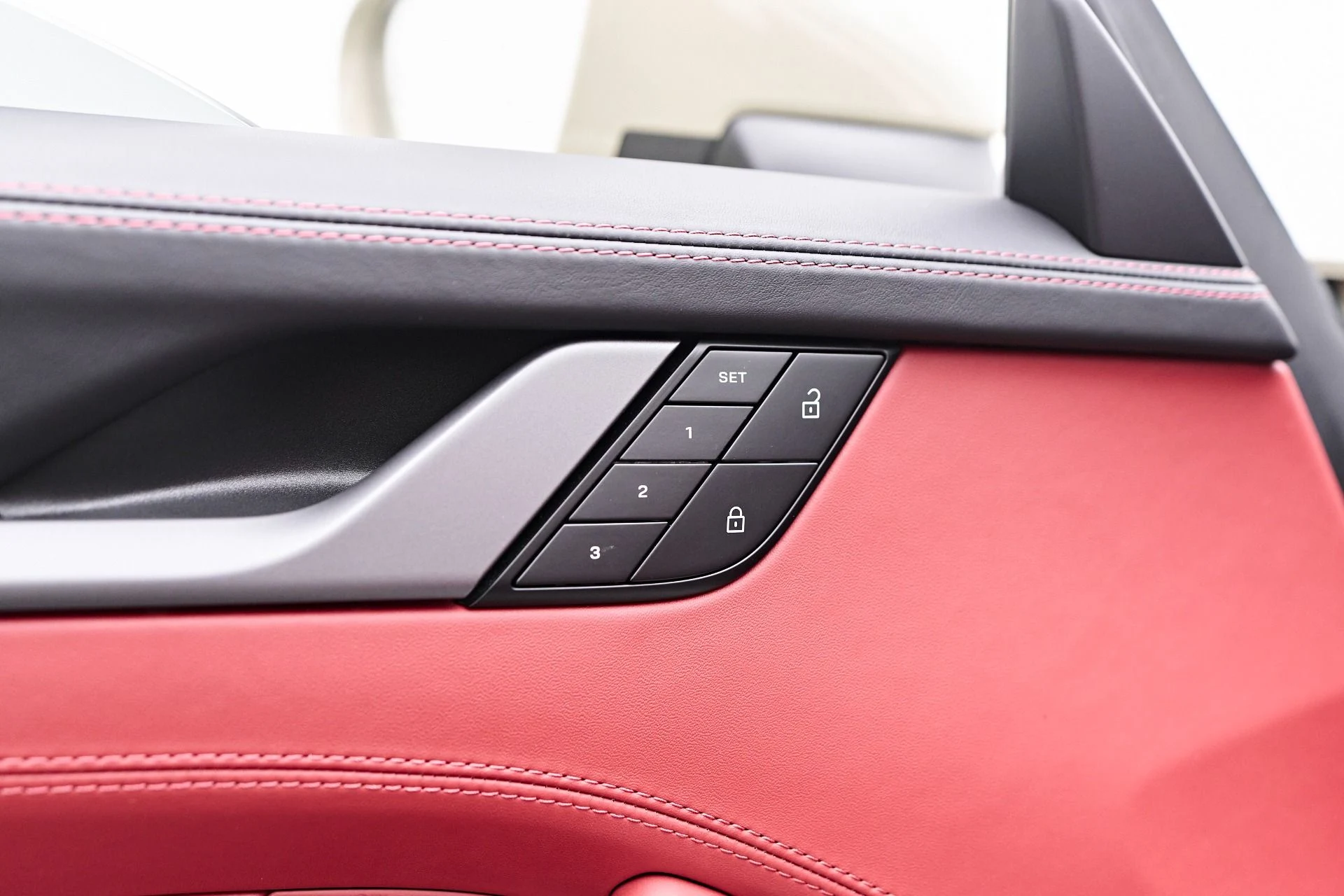 mph040_485144248_Used_2022_Porsche_911_Carrera_S_1759192891_08594036ba
