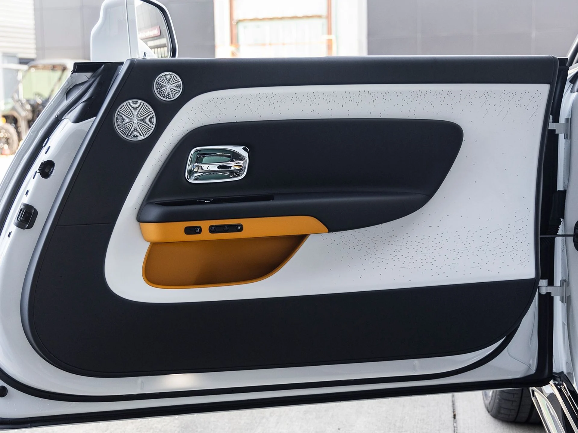 mph040_494323896_41_cbc8b22a7e