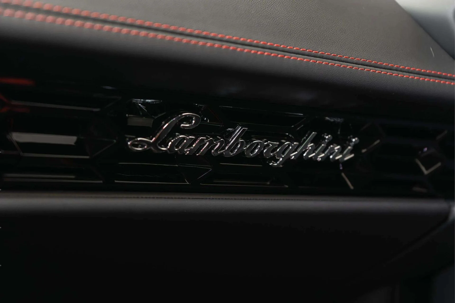 mph040_498146511_fc5af808_9646_402a_b0cc_3be598f1123f_40a3bcc8d3