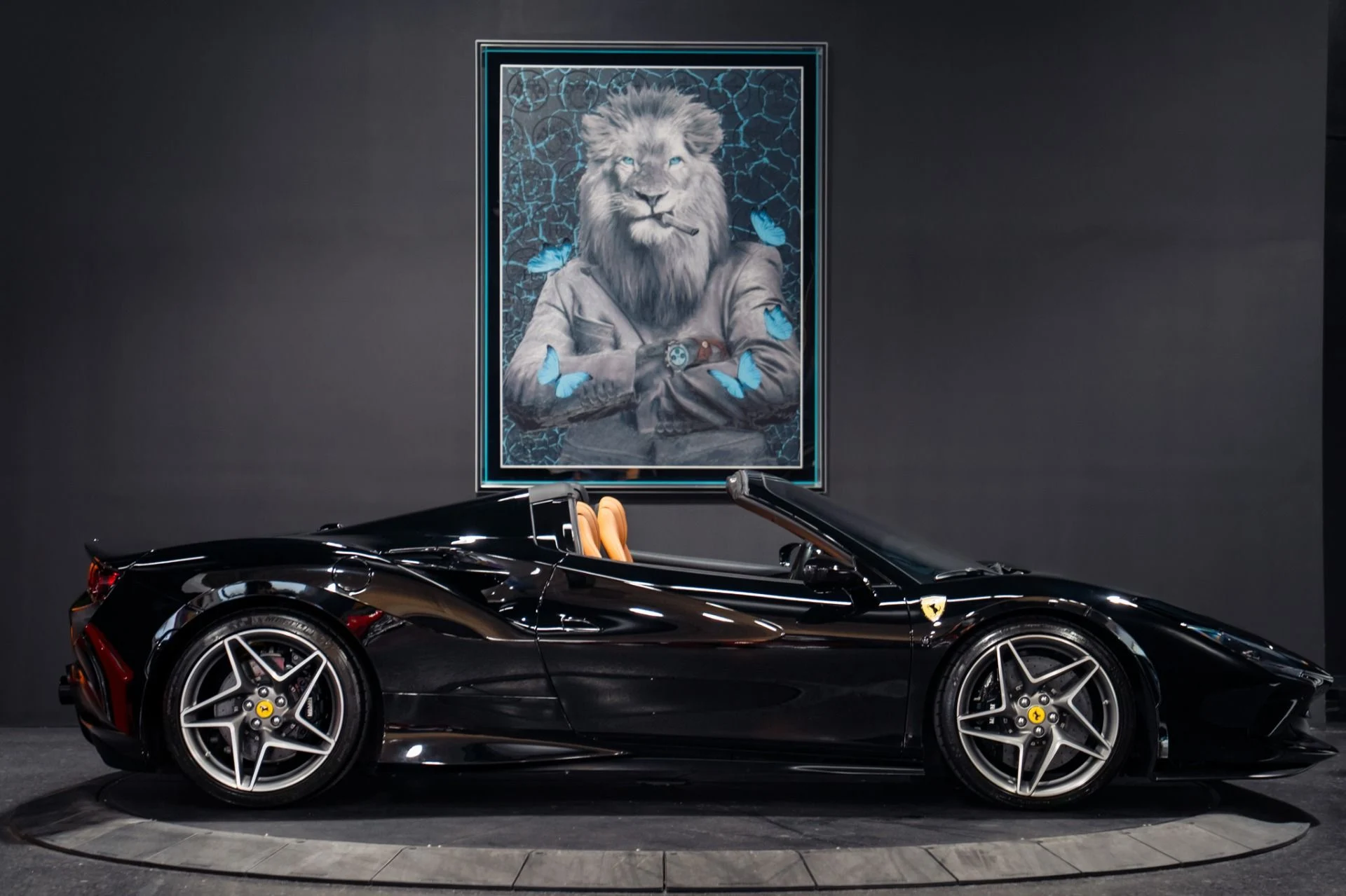 mph040_526512803_Used_2022_Ferrari_F8_Spider_Full_Carbon_Interior_1786195652_74156e76ab