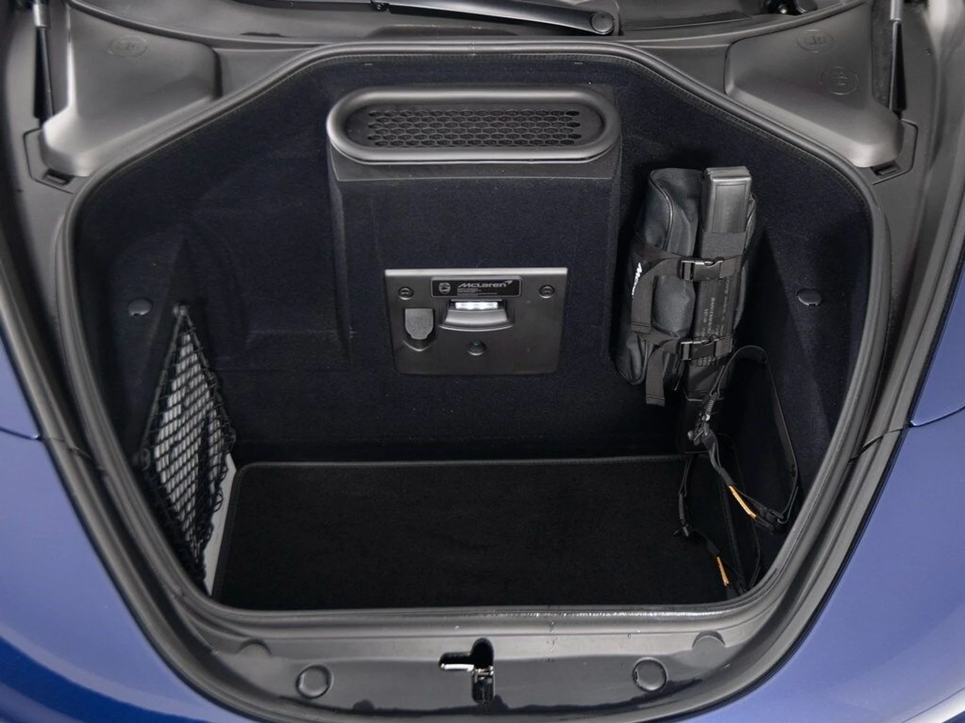 mph040_530004928_62fd9bd8e8df406b3d1879fb77b27f45x_0dbee5c3c6