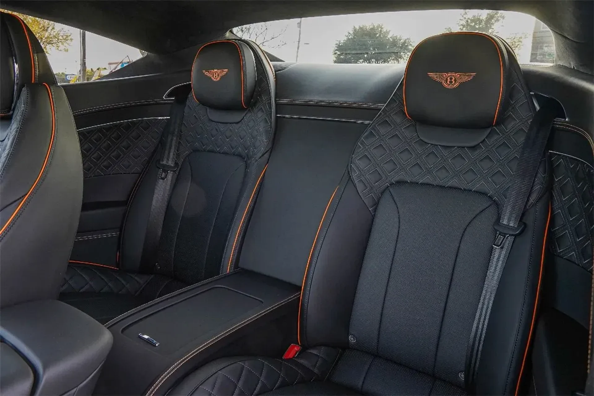 mph040_542869772_6476582916f44be083ebac3eb00393ca_1968b3c24a