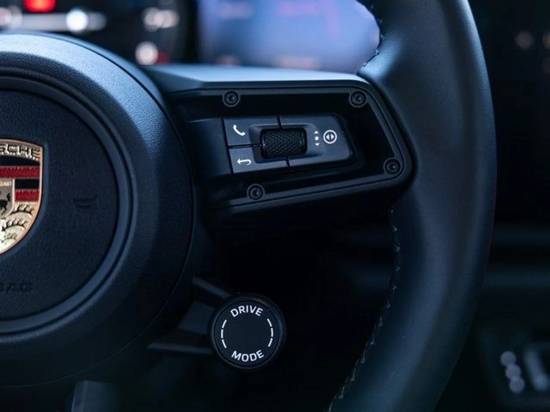 mph040_545348832_41_2280f05530