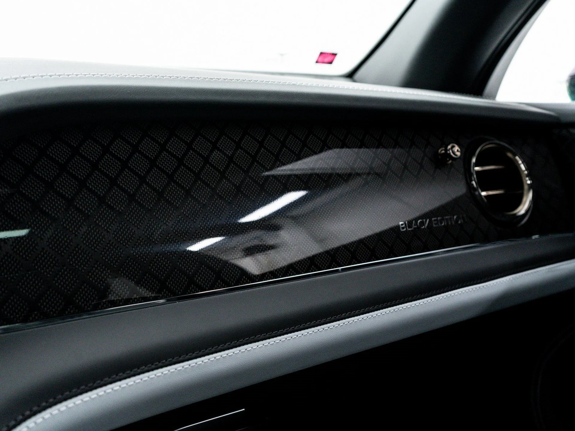 mph040_546520019_0994883679222df8acc3f8420d329b6e_615a1e6116