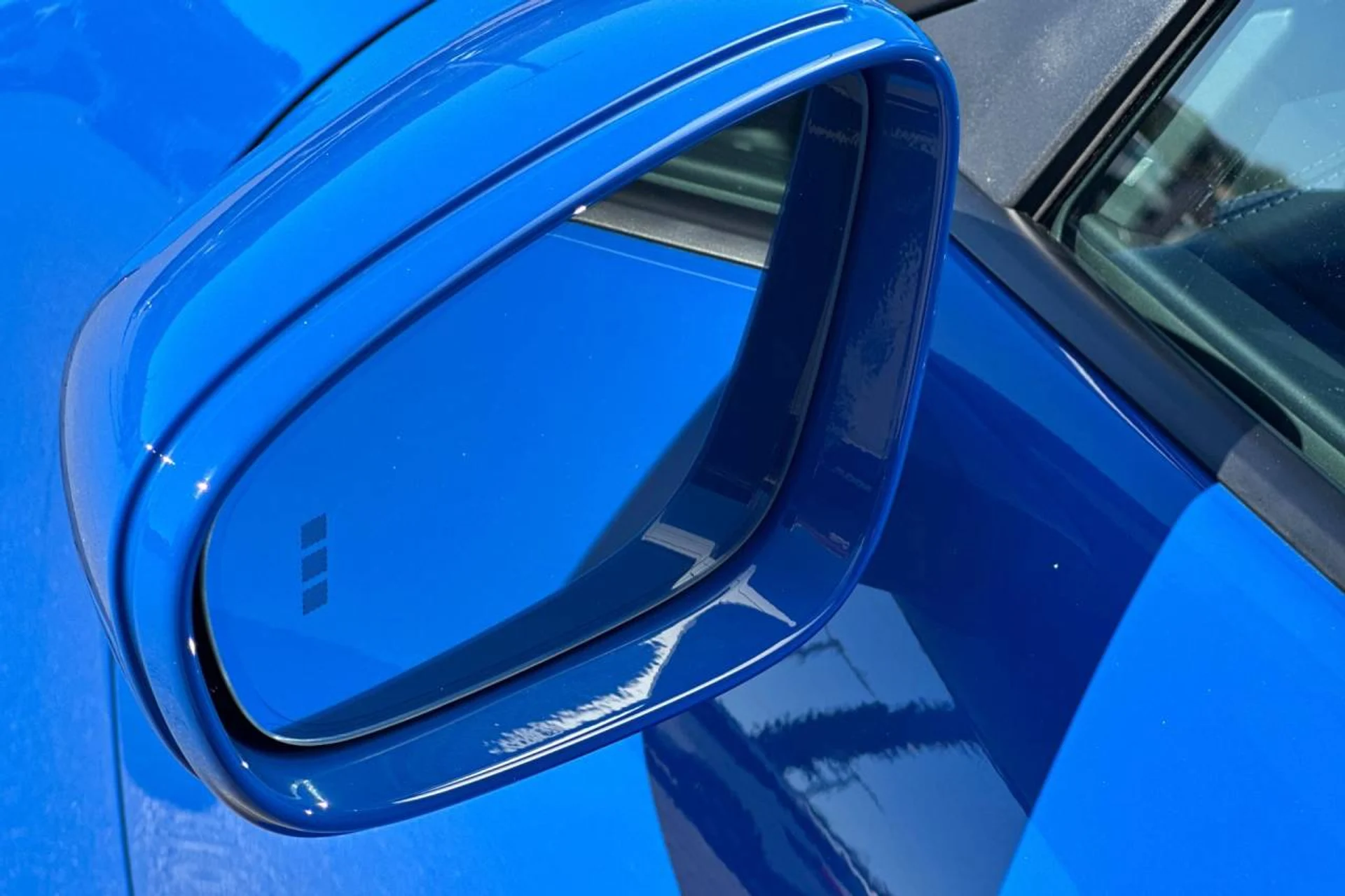 mph040_561489715_1280_88d2a1ddc1