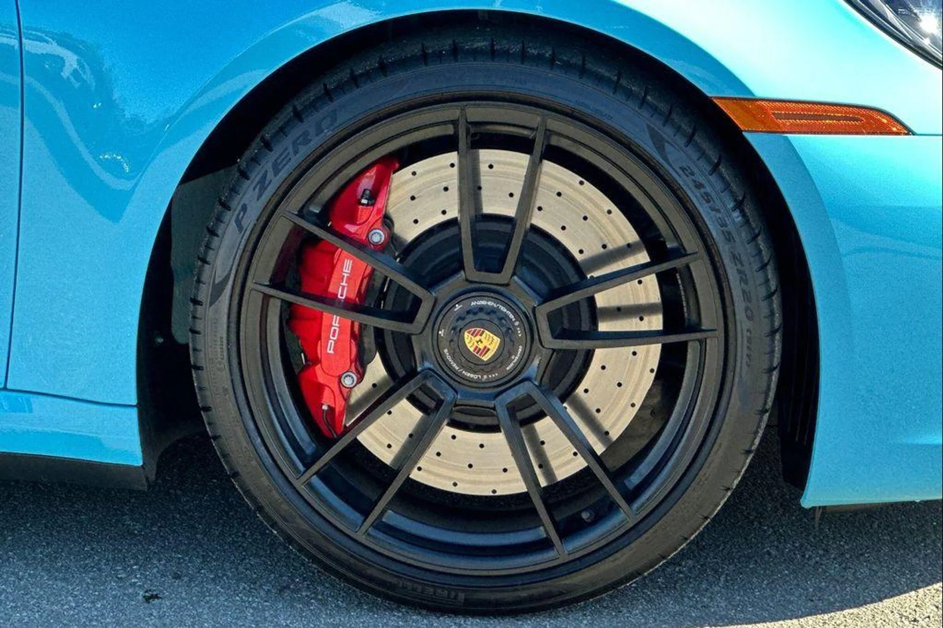 mph040_563153136_ux_M_Spl_Jcu_Hzx_Jsigez_Plp_Hh_R_Hsc_a2f04bfb60