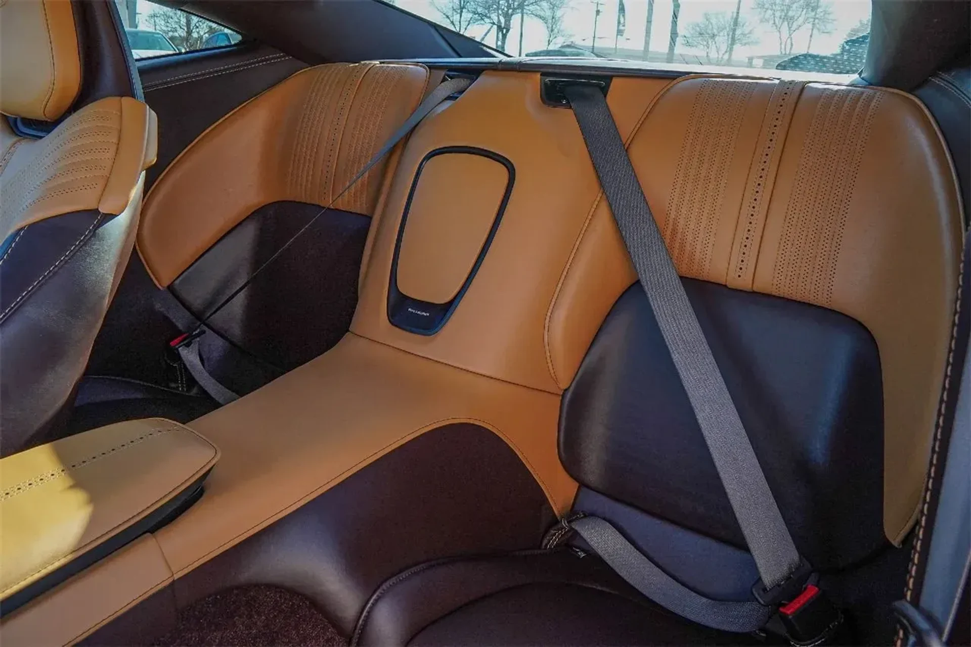 mph040_57650720_1924704562734cf7bf347fc32e5aab06_9f241ed158