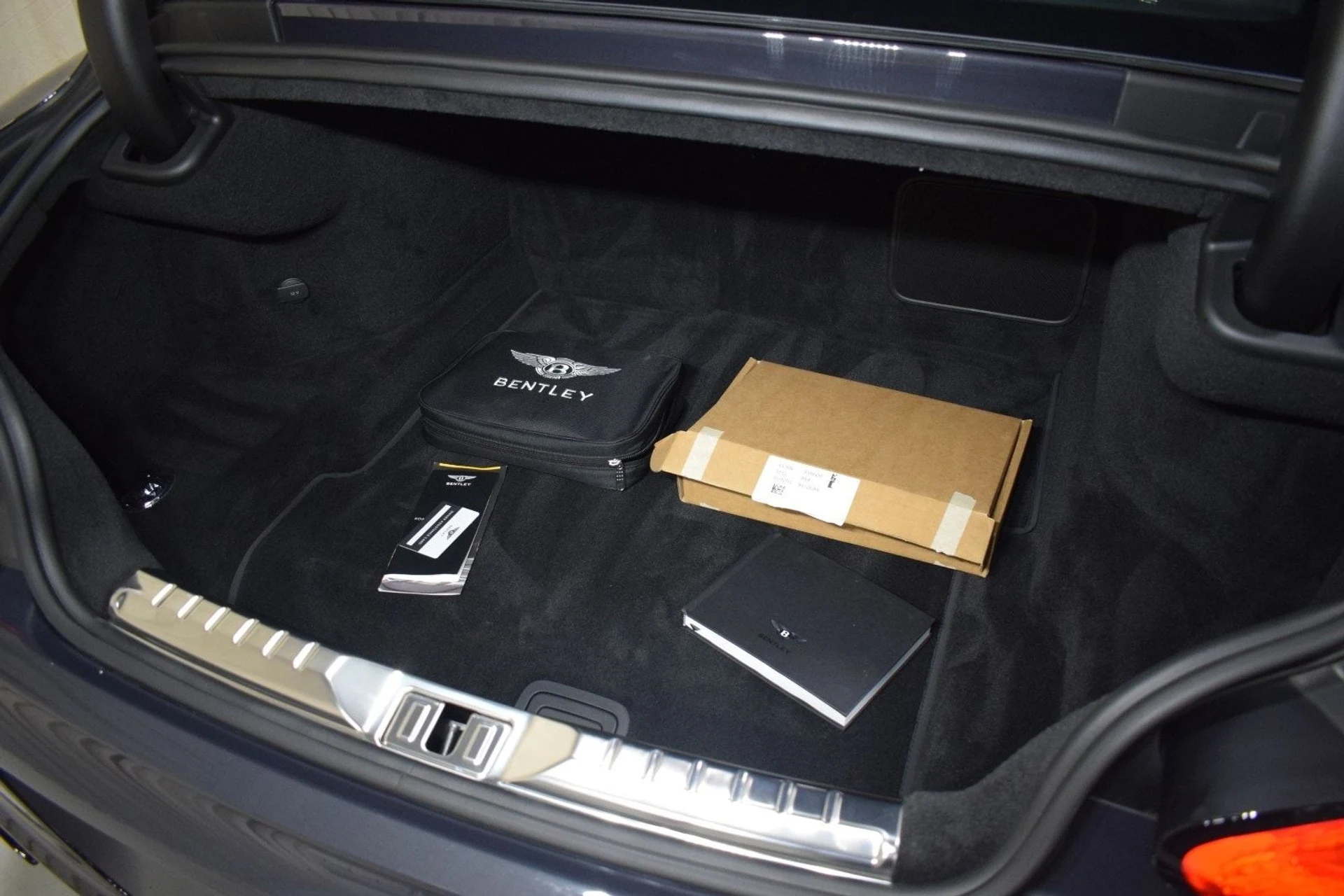 mph040_579957697_cca521e6ef4e49c8cc0a12636a8f7bc9x_ef837ced4b