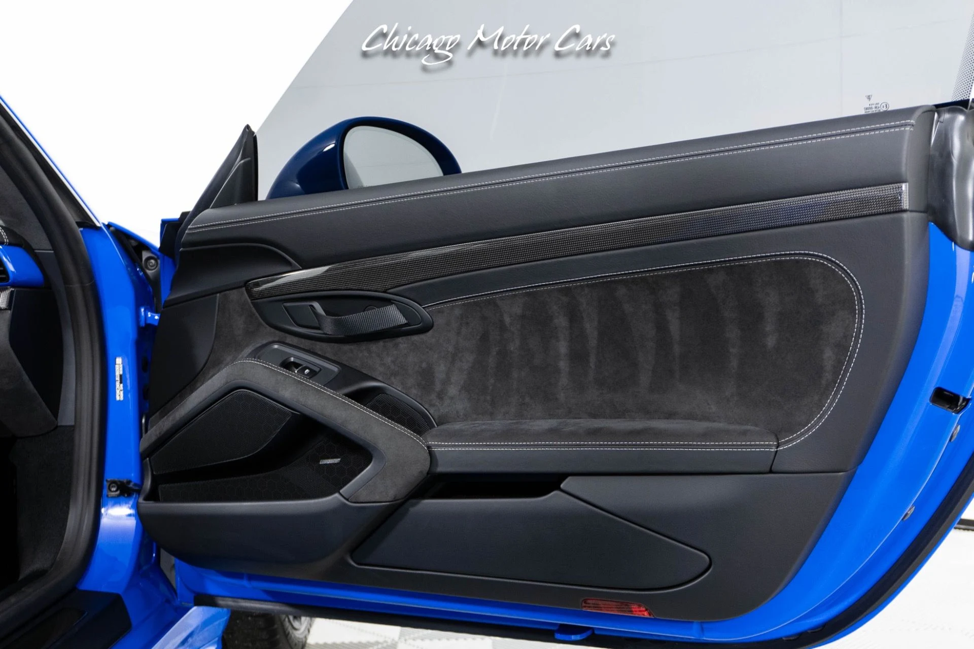 mph040_588208548_13481_p41_l_59b1636533