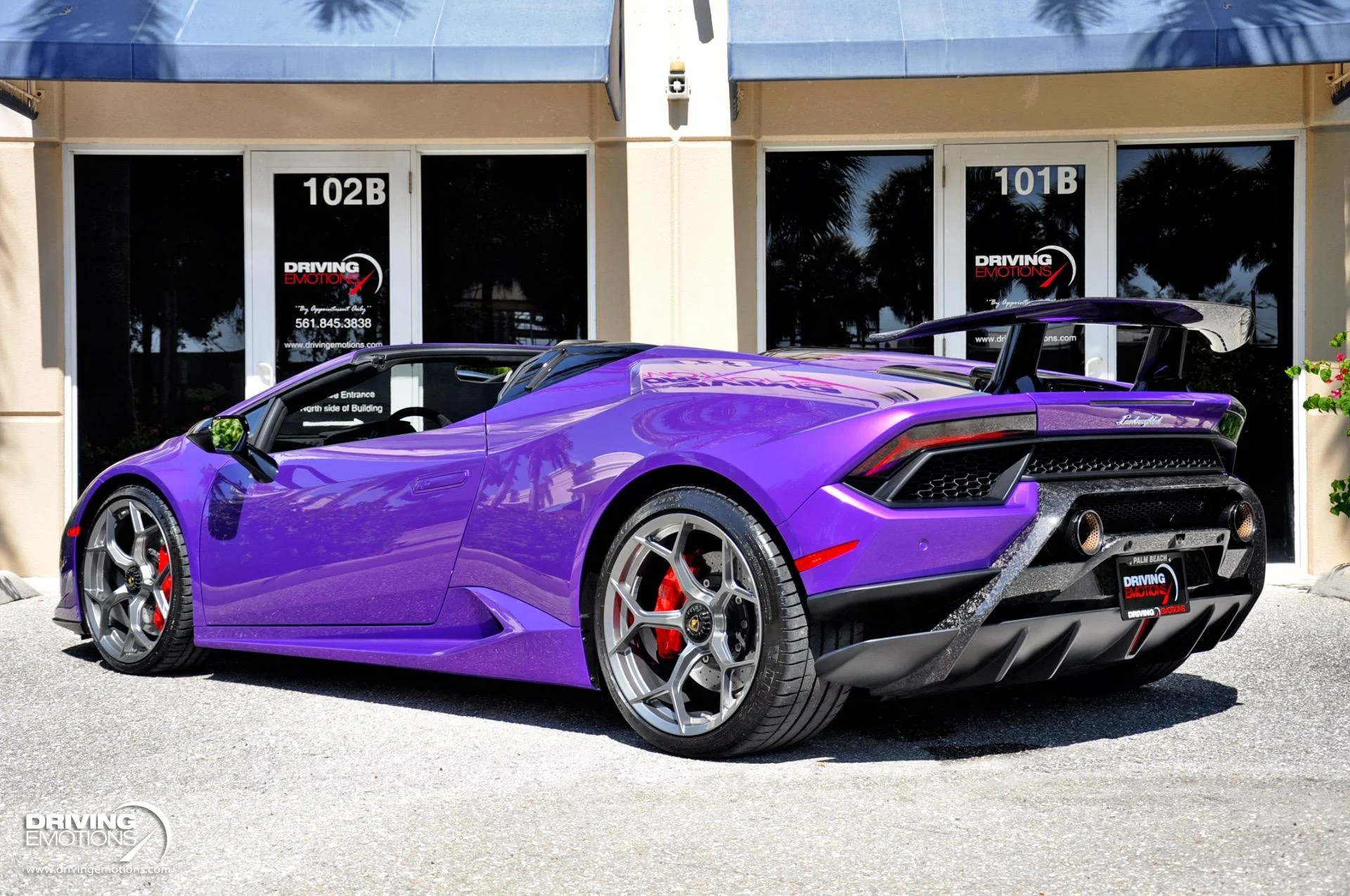 mph040_594865232_863_p41_l_4178c30603