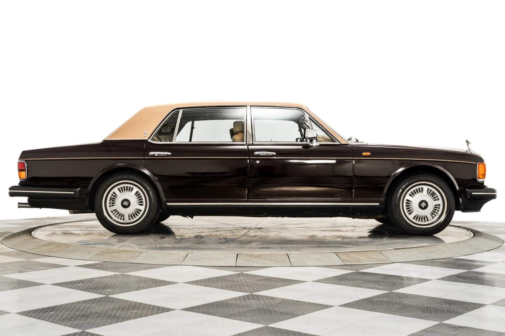 mph040_596386008_Used_1988_Rolls_Royce_Silver_Spur_1744149109_c63a3030fd