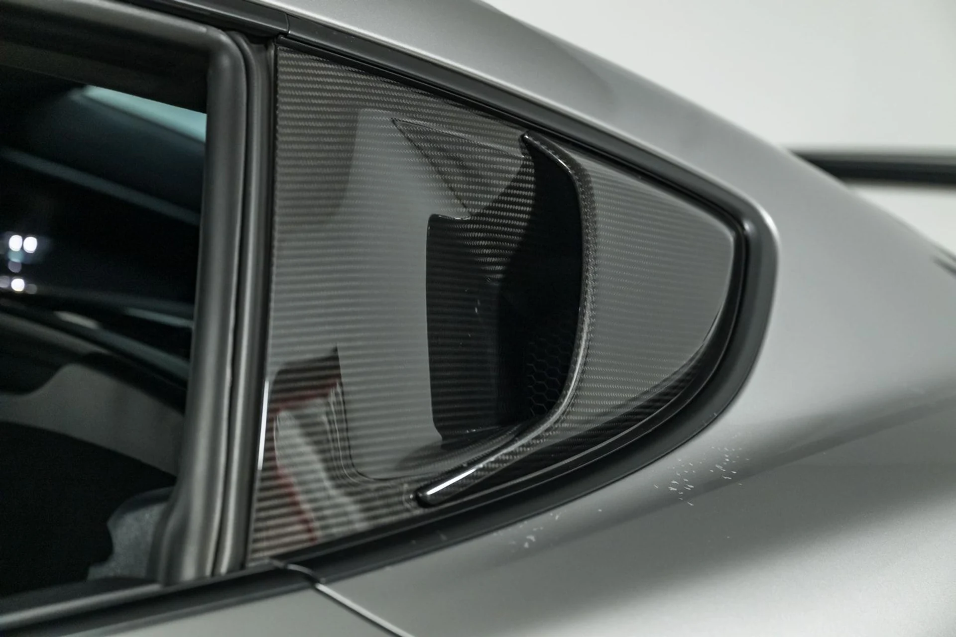 mph040_597413721_81eea9236f7548d1bf888d670ed78af4_b621239678