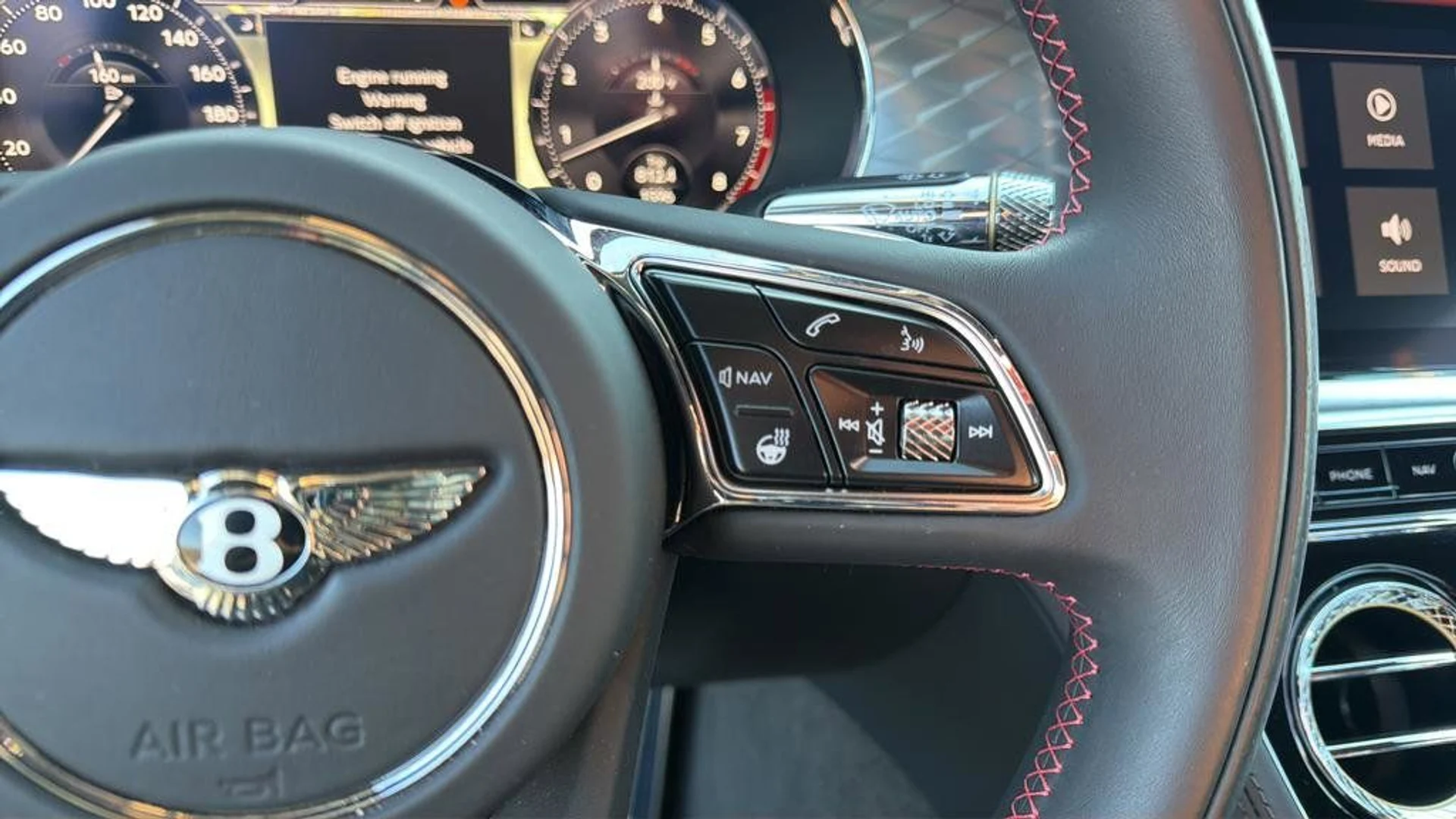 mph040_598597495_72eb72a1604e448ca57a861c2e61ba86_aa18f0275a