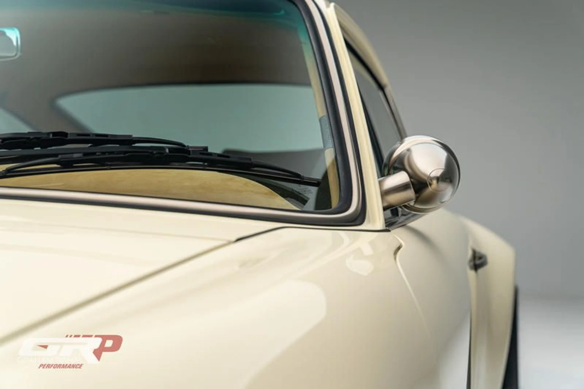 mph040_599247472_3711865_E_AE_08_4_CC_0_913_E_B7_EBA_68_B584_B_81c48cad28