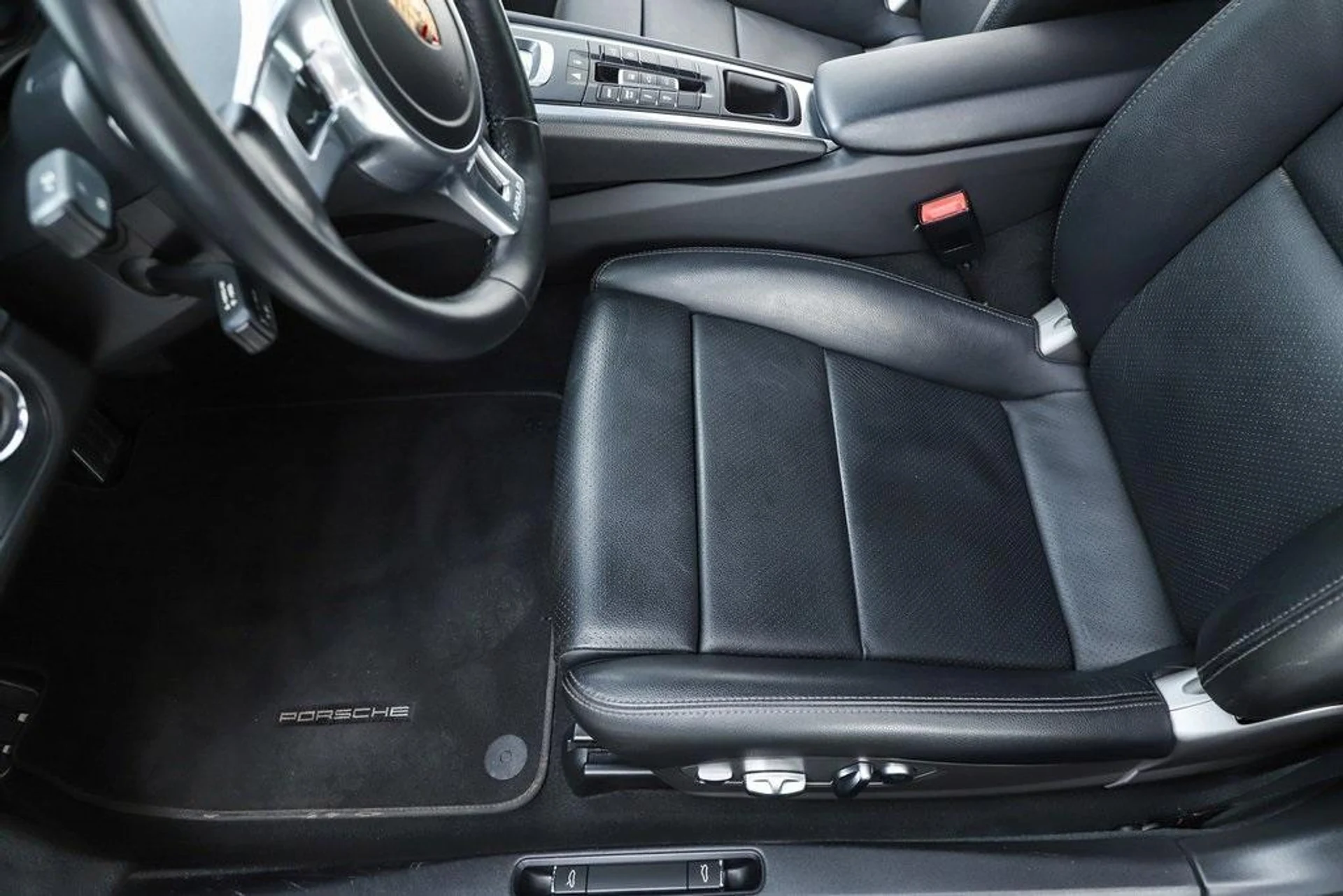 mph040_614237016_6f0_Pkkowmaf3jt_O_Bo93_N_Bk_Ogsl_E_04dae5dc7e