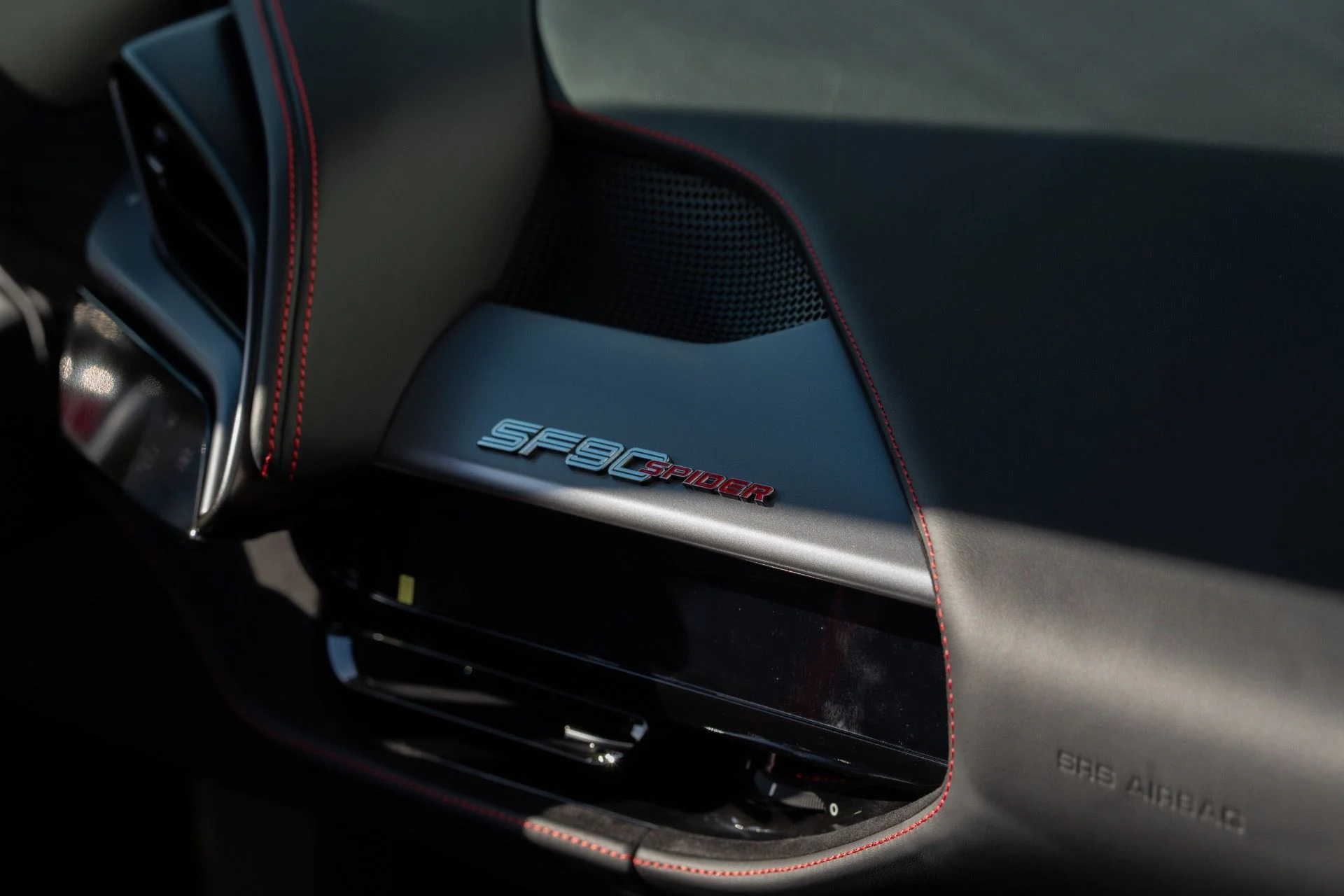 mph040_614916203_Used_2024_Ferrari_SF_90_Spider_1759287826_718e351df2