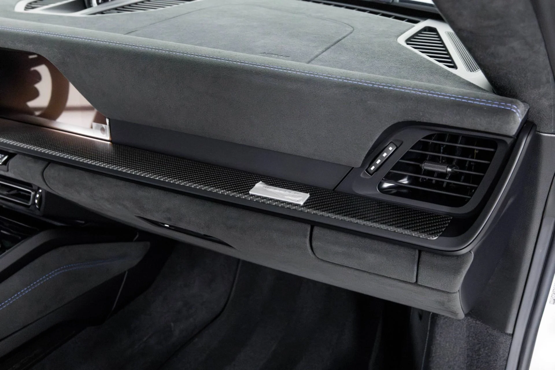 mph040_616340067_Used_2024_Porsche_911_GT_3_RS_1763426487_d70e9123fb