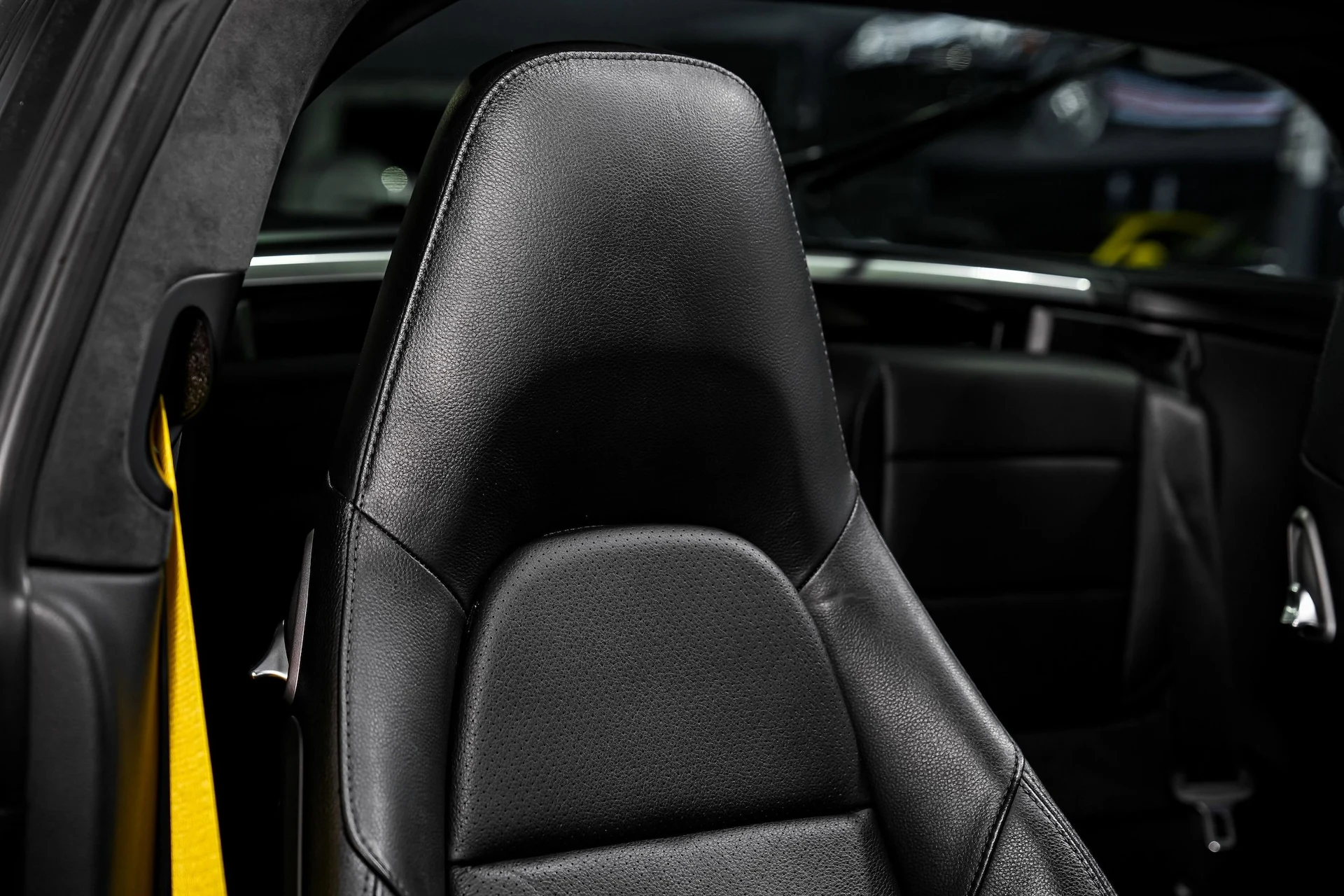 mph040_616536102_f86de3742ae061ada5872be743f5babcx_cd712c9f4a