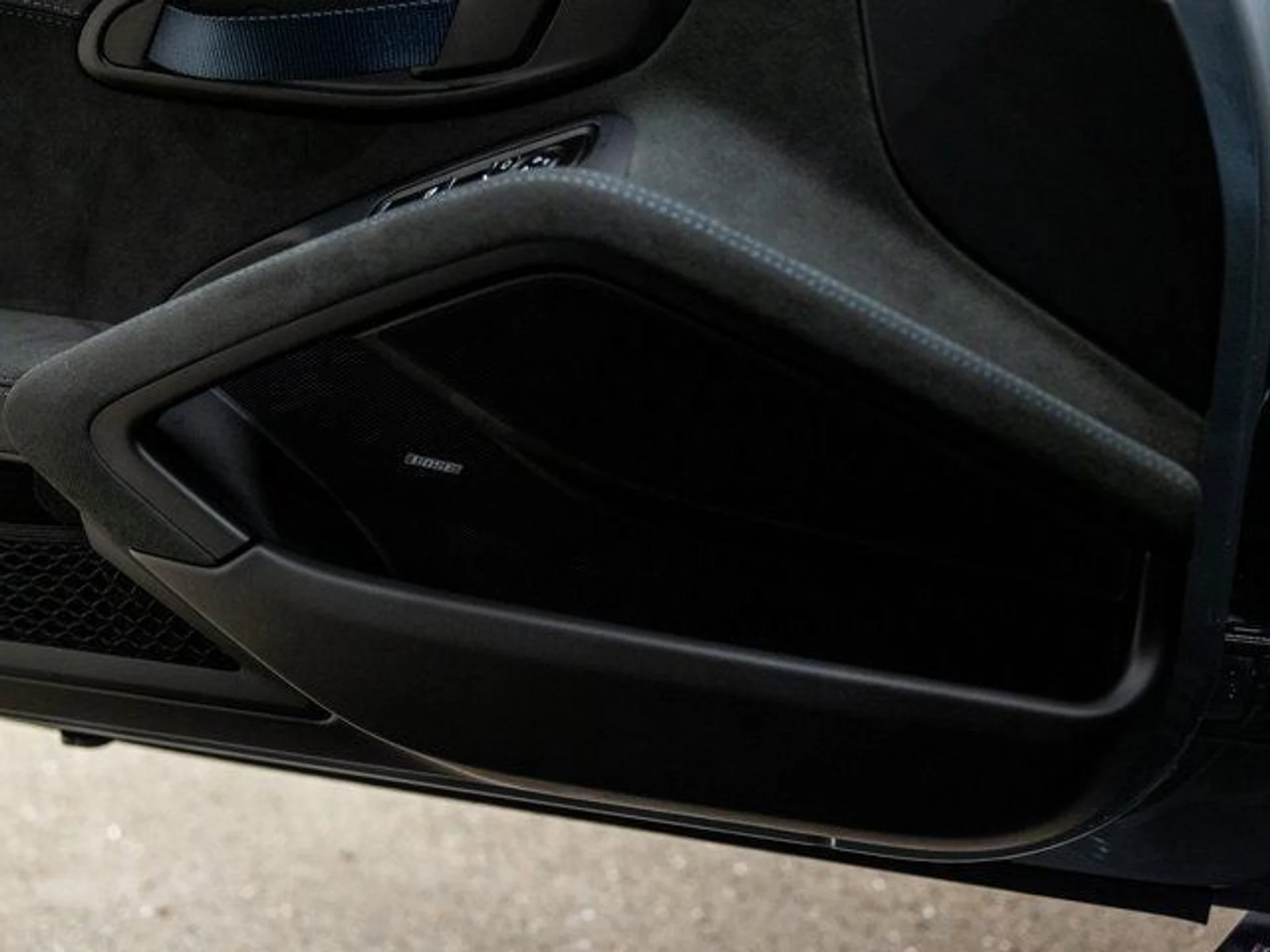 mph040_625190750_41_f607232b00