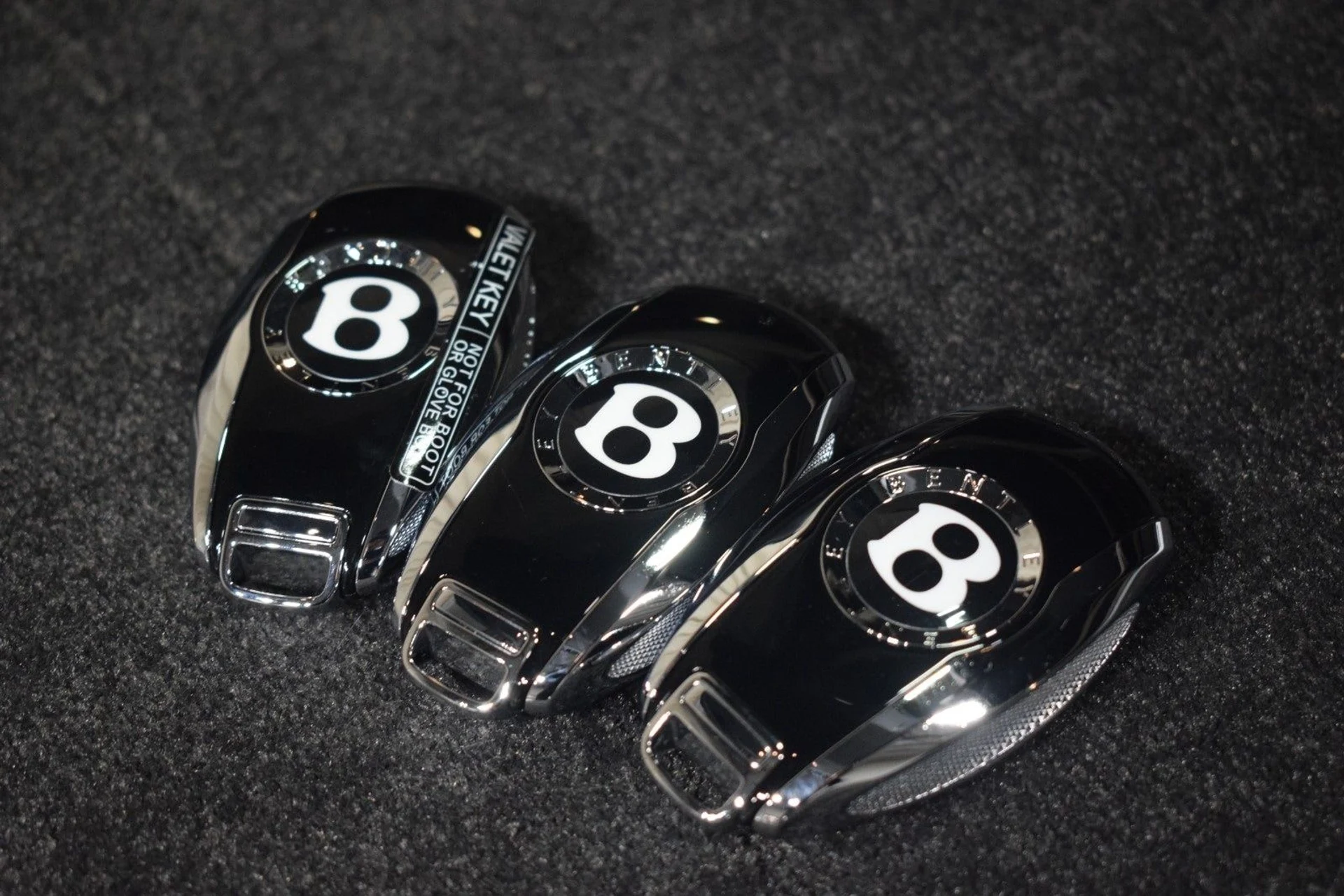 mph040_631152745_3a0540eaec05f30124b7c7210ba201dax_228e4a66f4