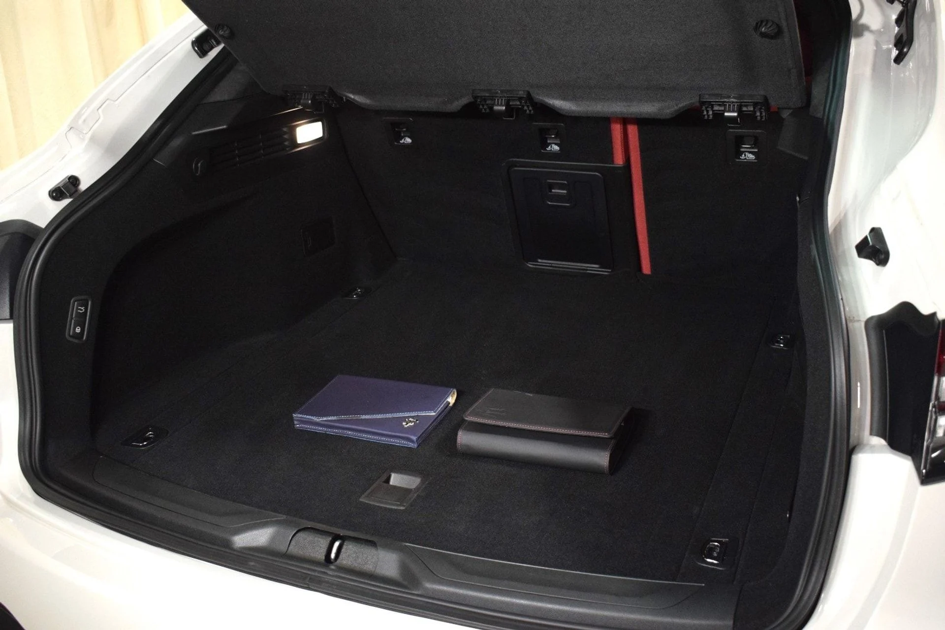 mph040_634124581_1f08cacd12c99563e358548ac6cd94cbx_b13735bbe1