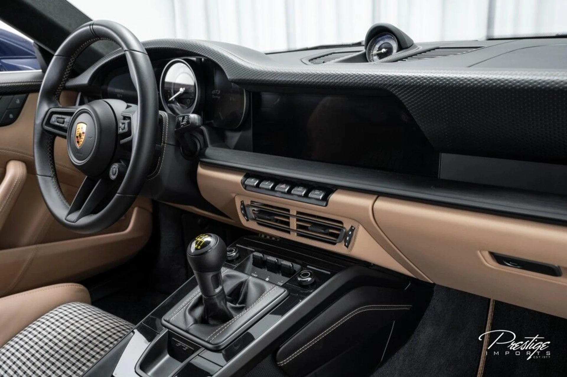 mph040_640305275_ac82eedbe43dde928b976f6a0bcea9dc_726f5c5ce4