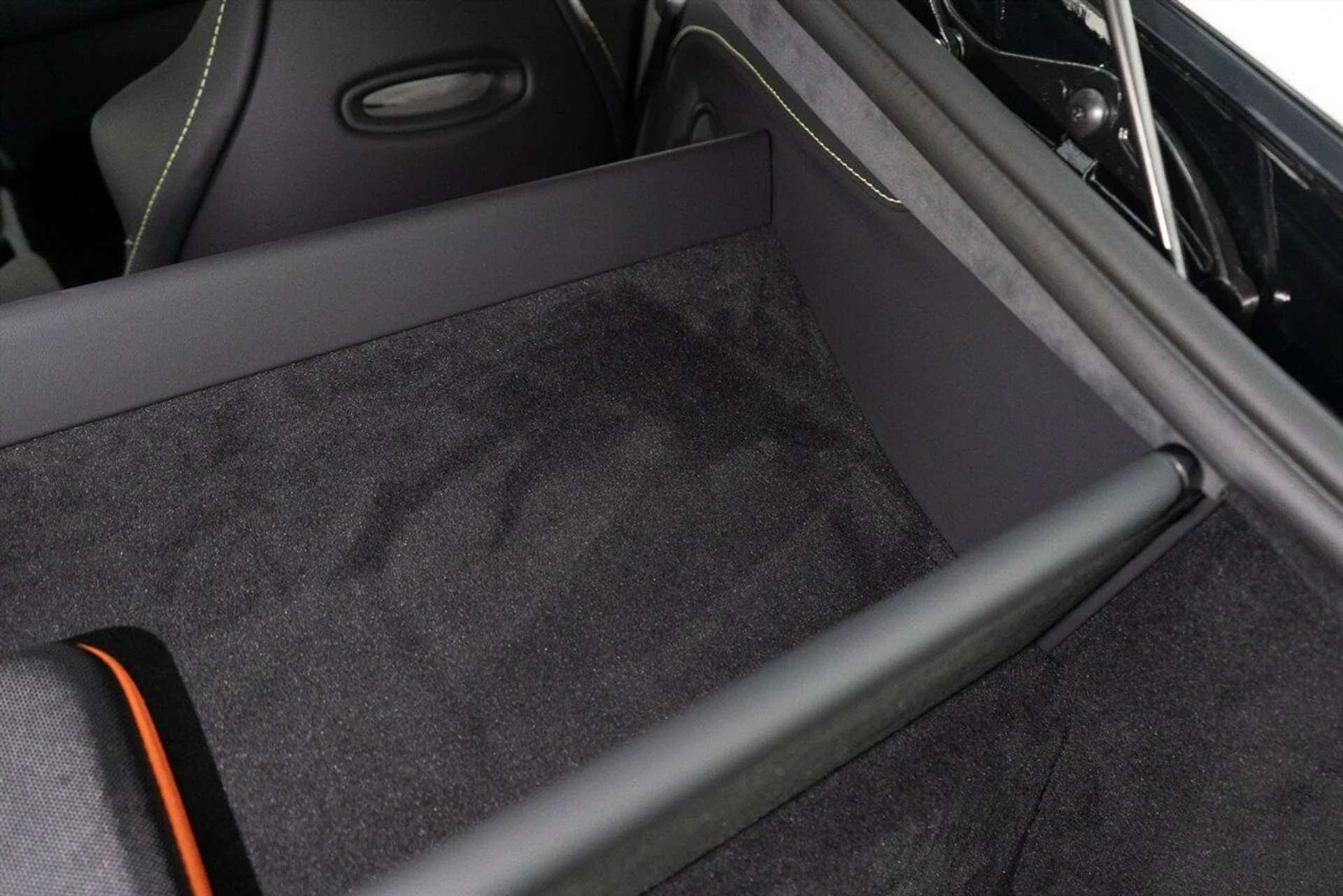 mph040_653233630_b9b86b20de_1280_2c86033928